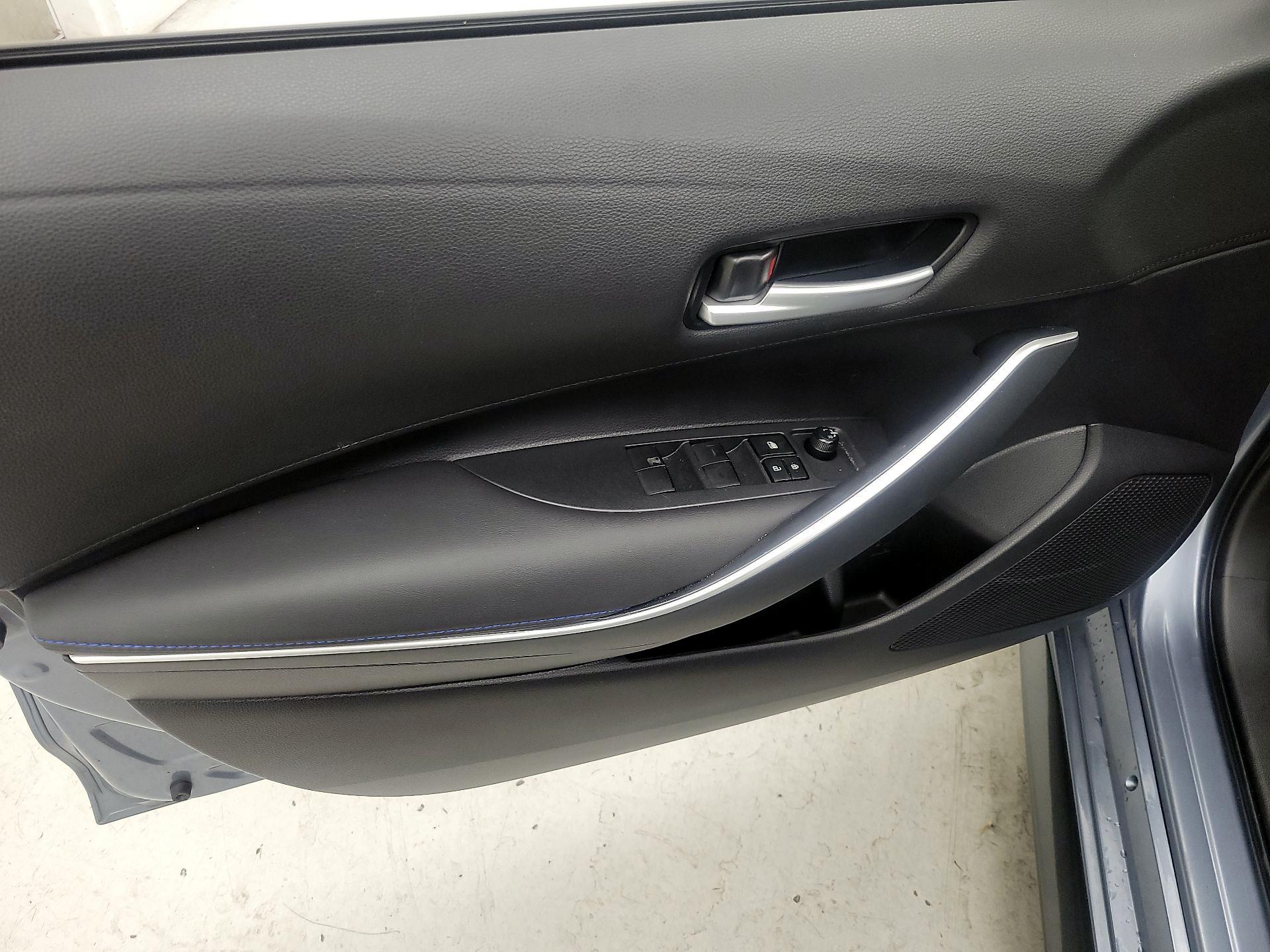 Thumbnail: 2020 Toyota Corolla - 12