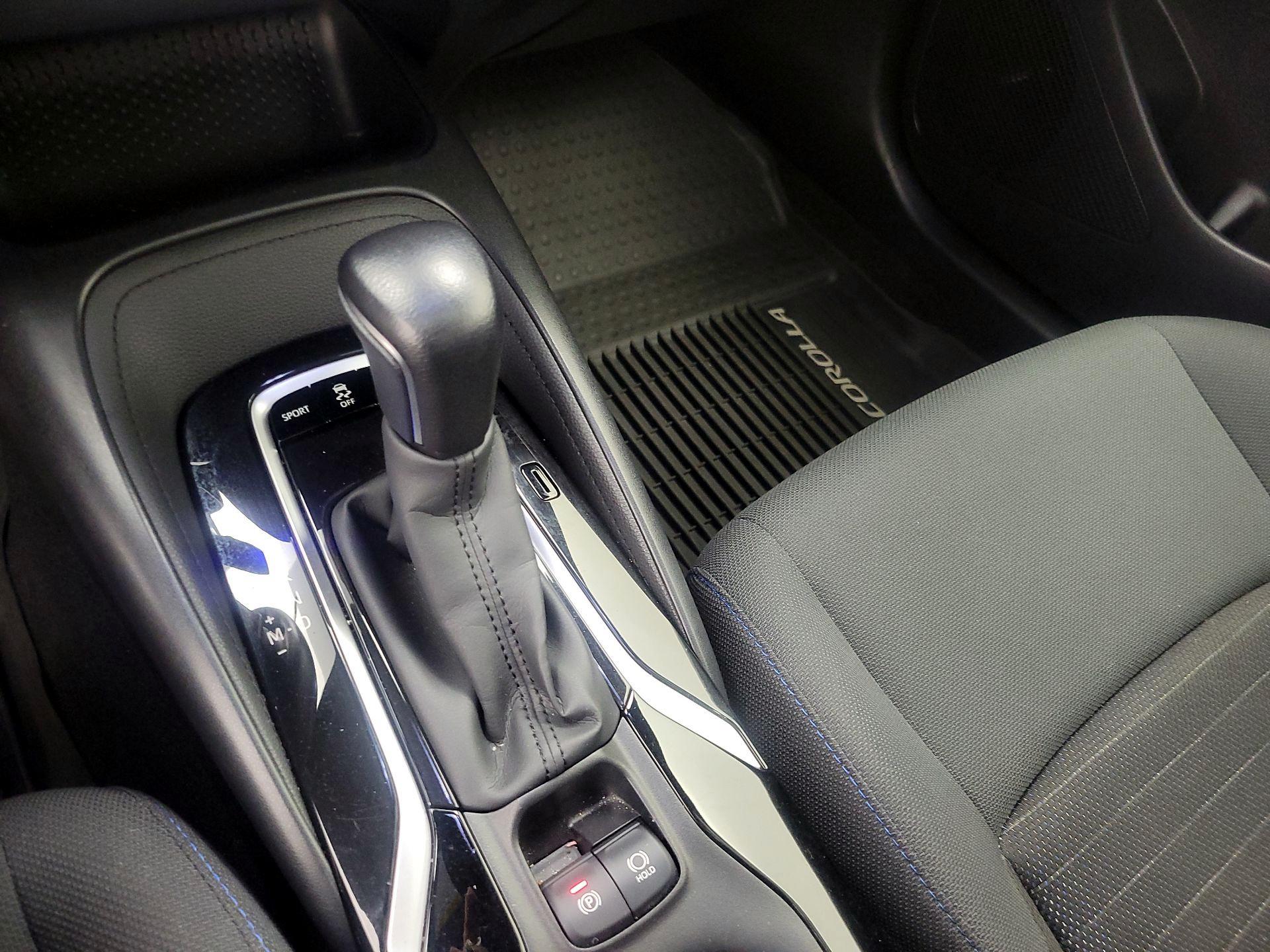 Thumbnail: 2020 Toyota Corolla - 18