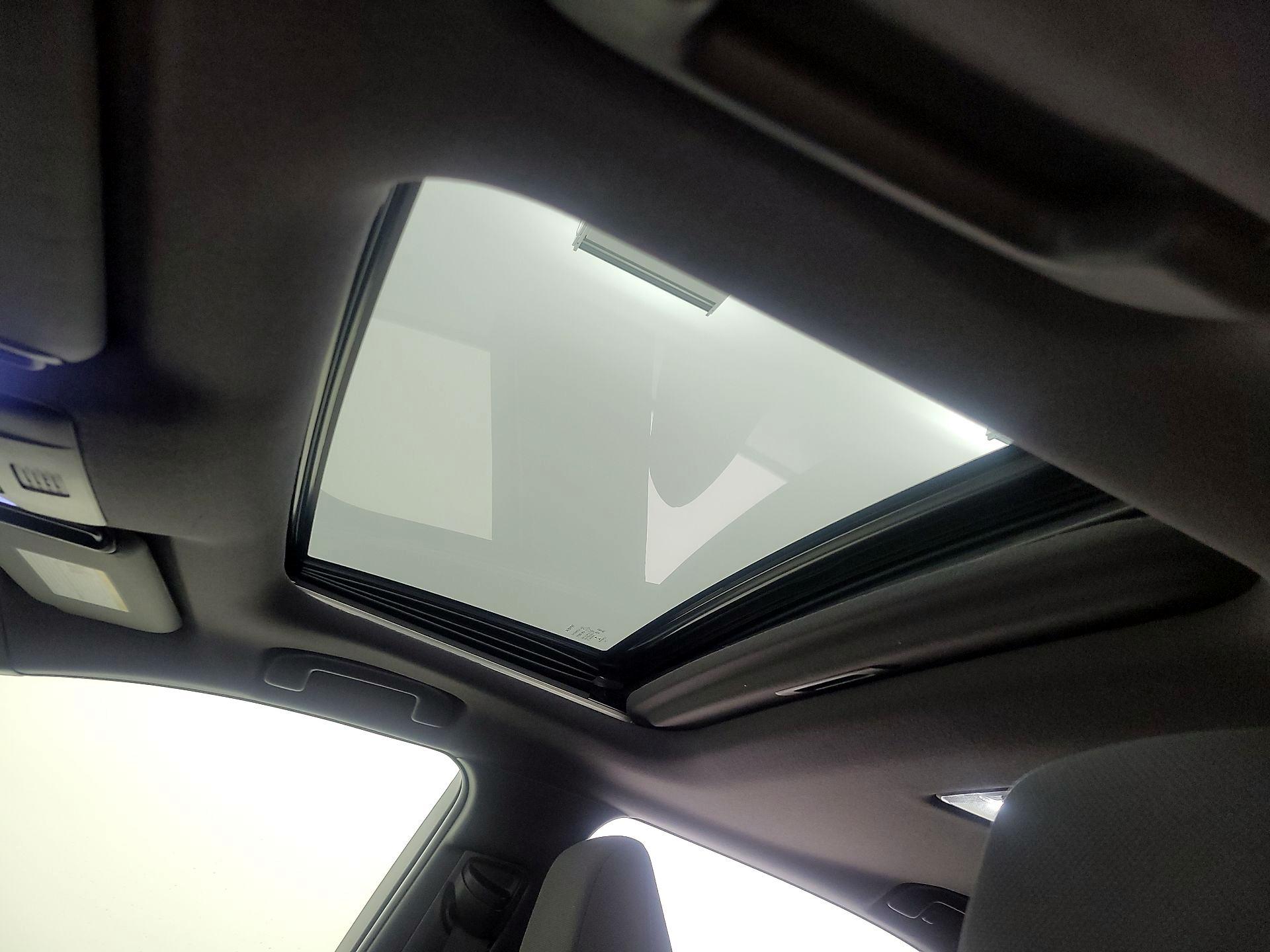 Thumbnail: 2020 Toyota Corolla - 19