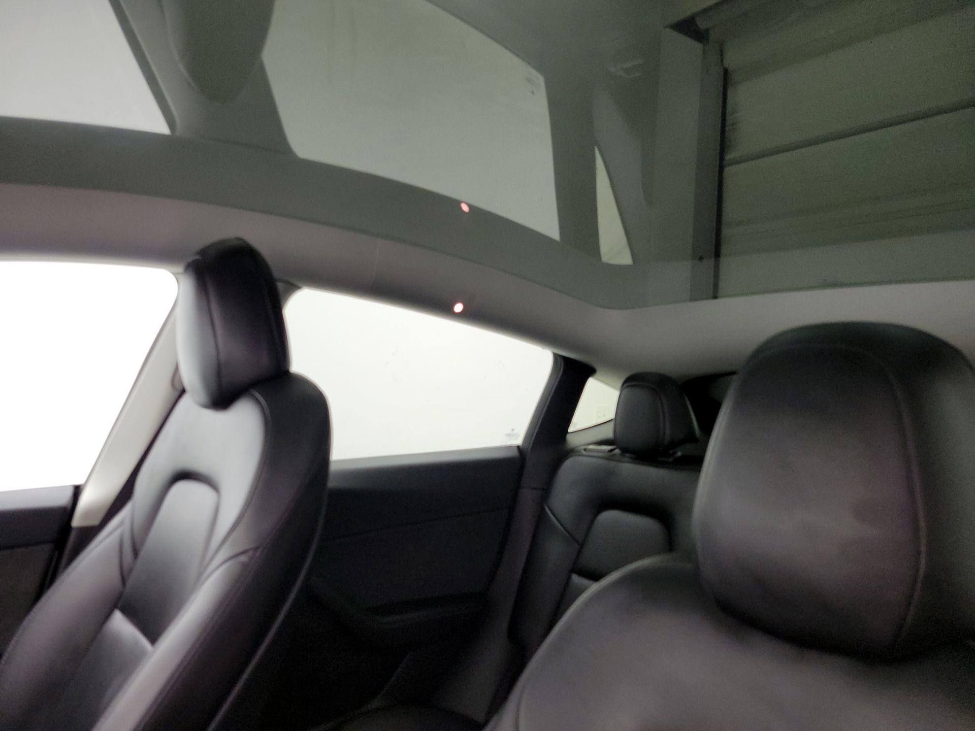 Thumbnail: 2022 Tesla Model Y - 18