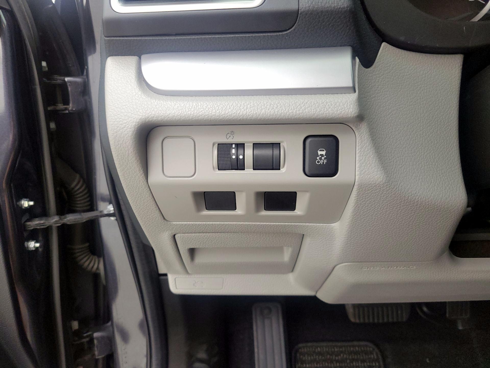 Thumbnail: 2017 Subaru Forester - 14