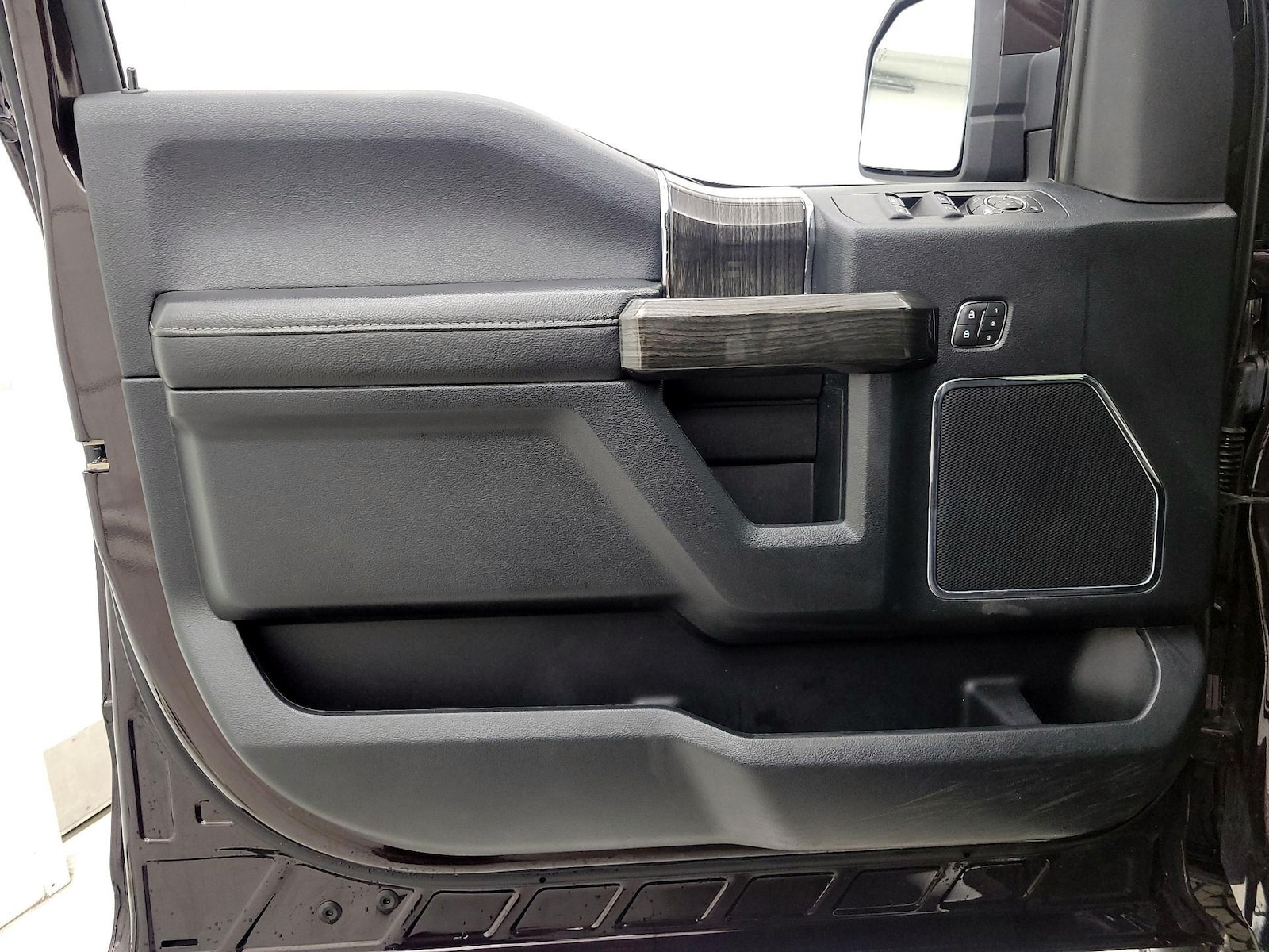 2020 Ford F-150 Lariat - Photo 13