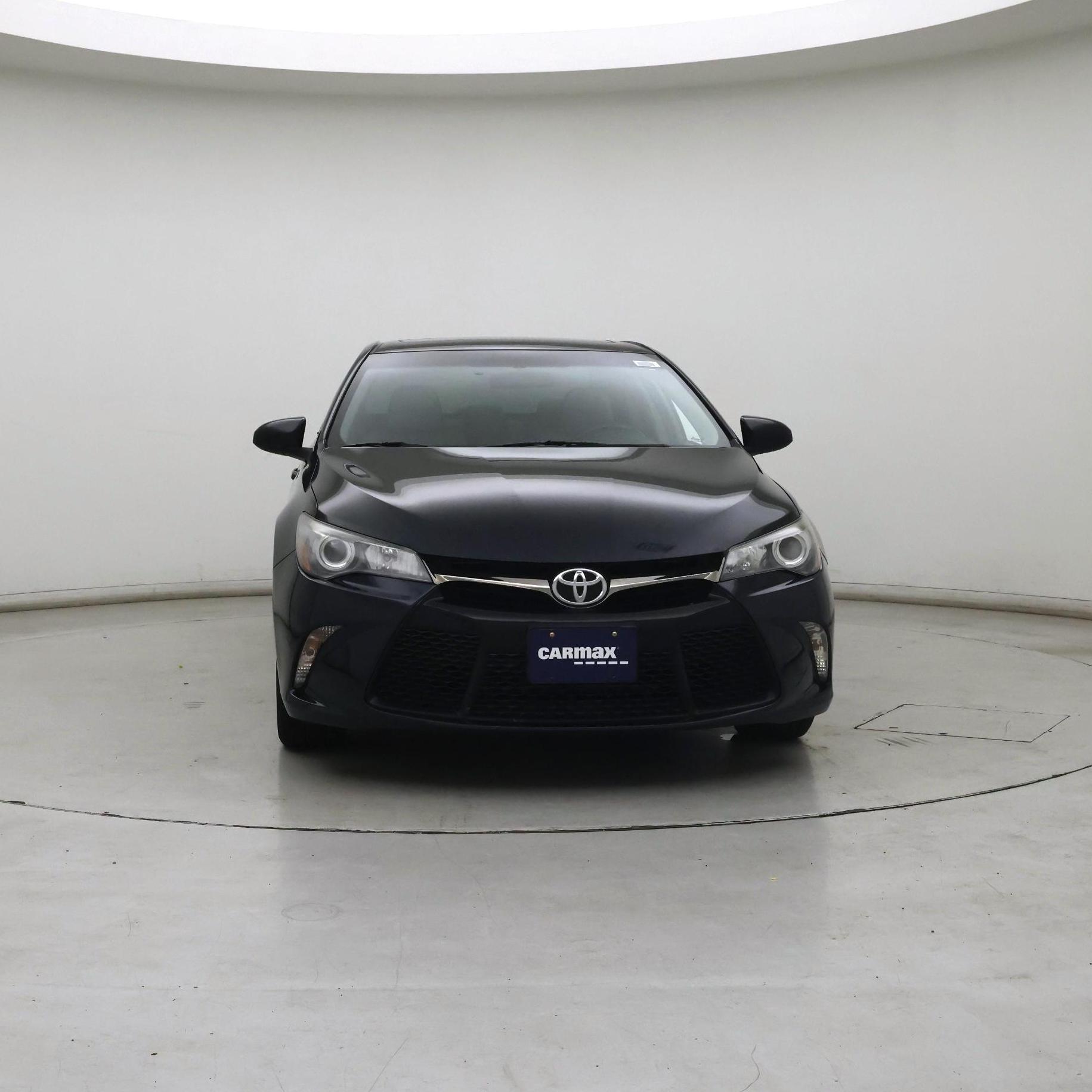 Thumbnail: 2017 Toyota Camry - 5