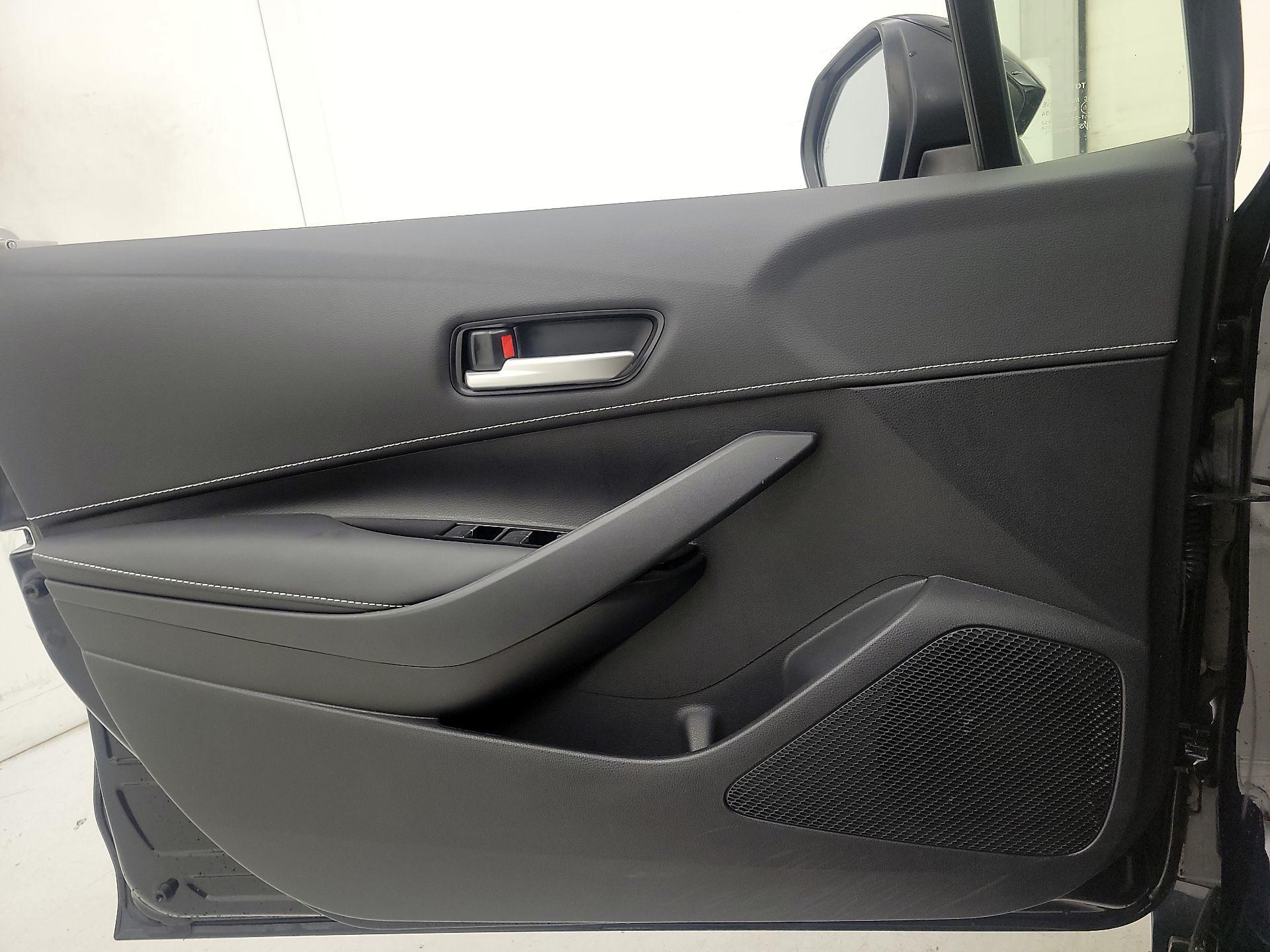 Thumbnail: 2020 Toyota Corolla - 12