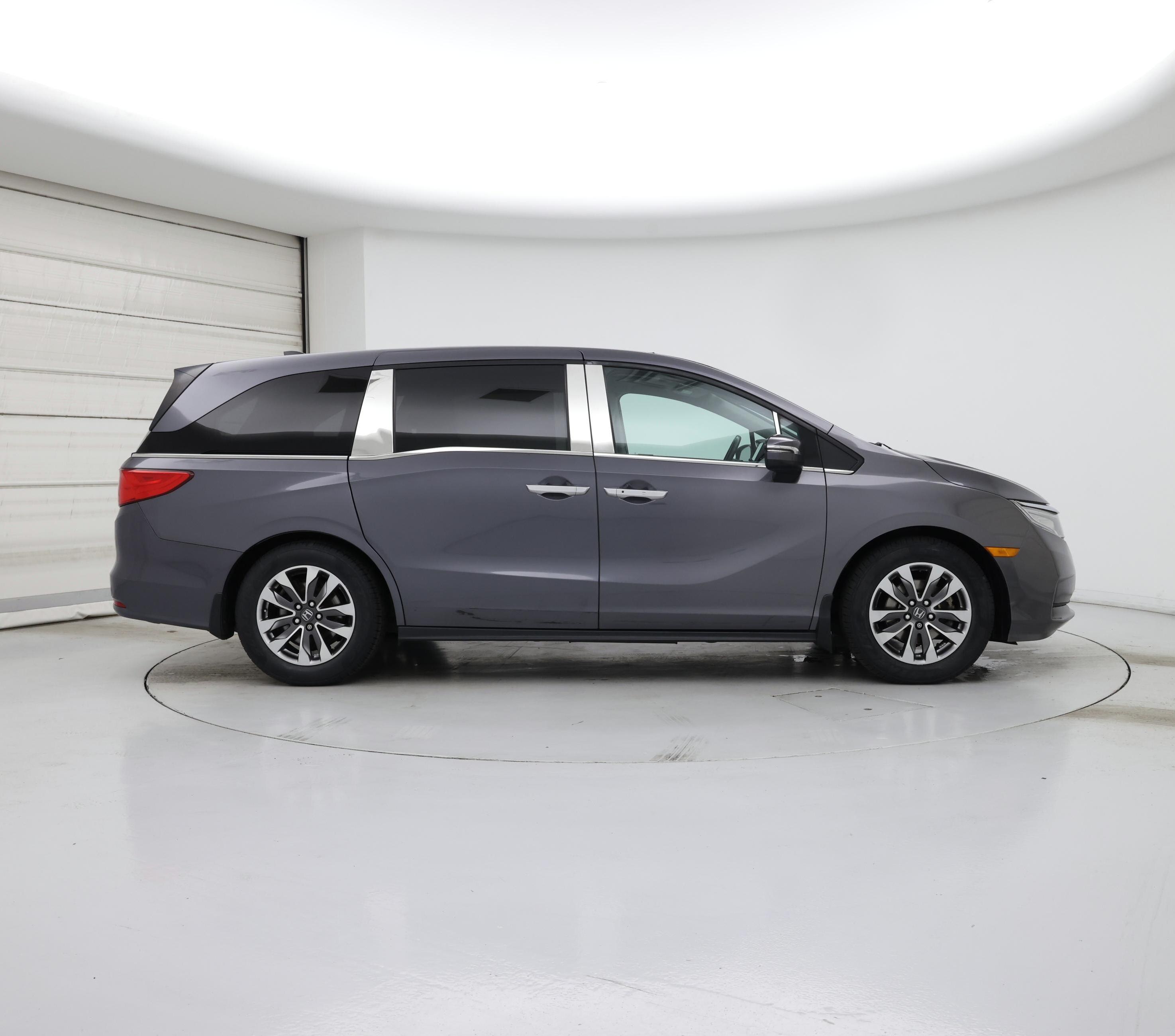 Thumbnail: 2021 Honda Odyssey - 7