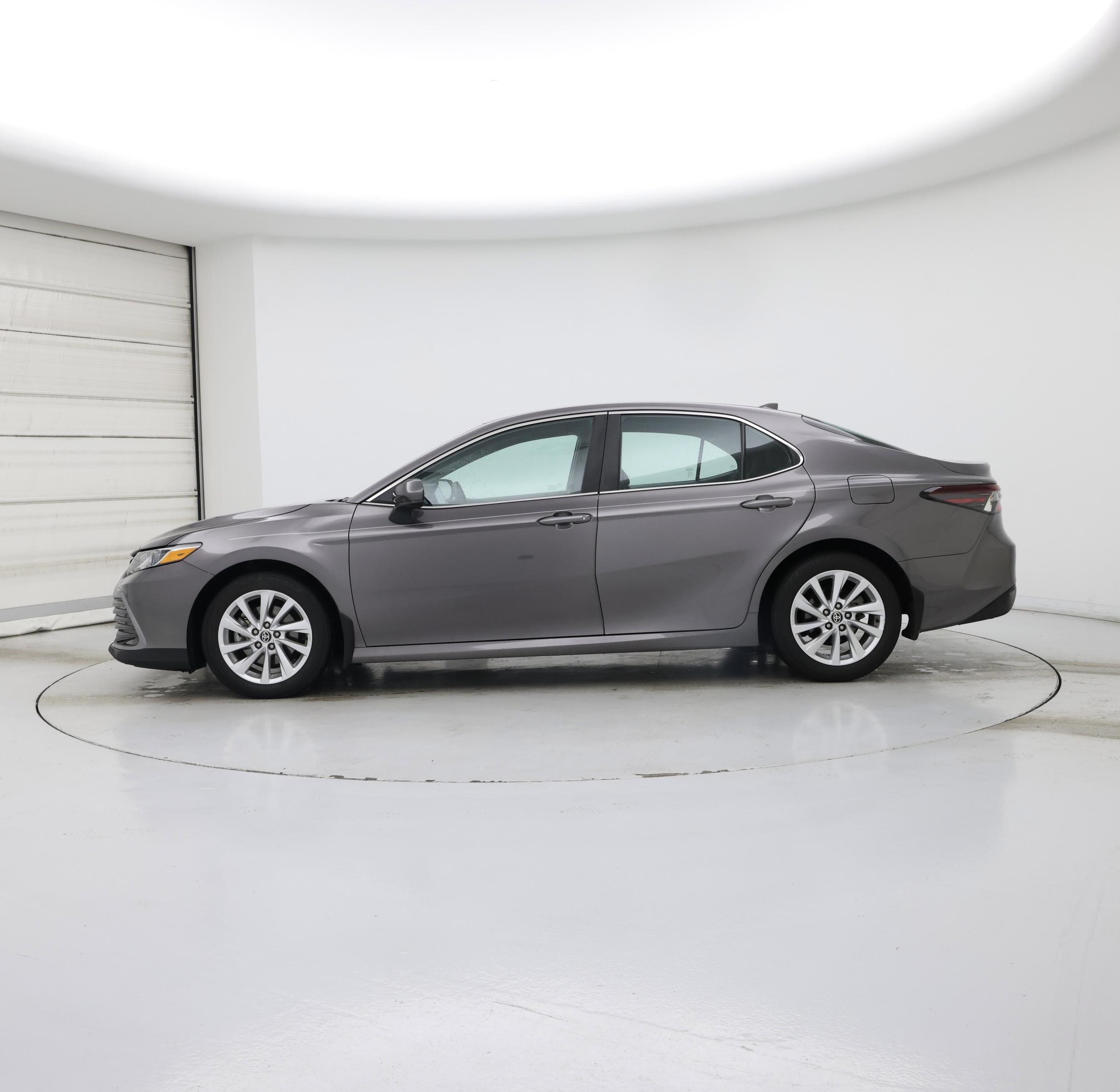 Thumbnail: 2023 Toyota Camry - 3