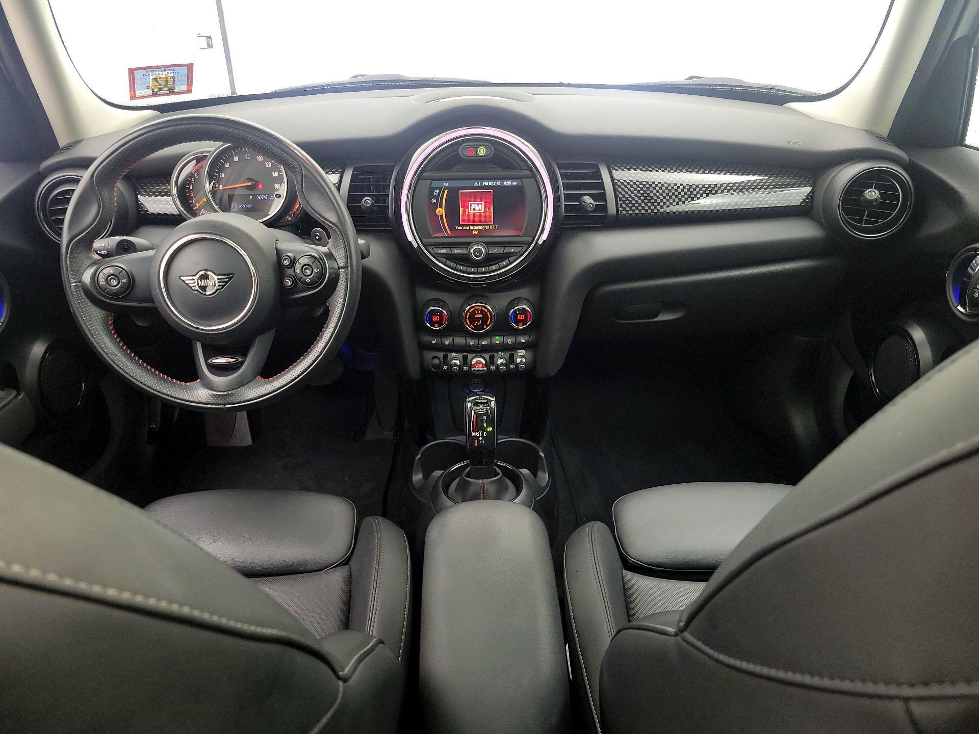 Thumbnail: 2021 MINI Cooper Hardtop - 9