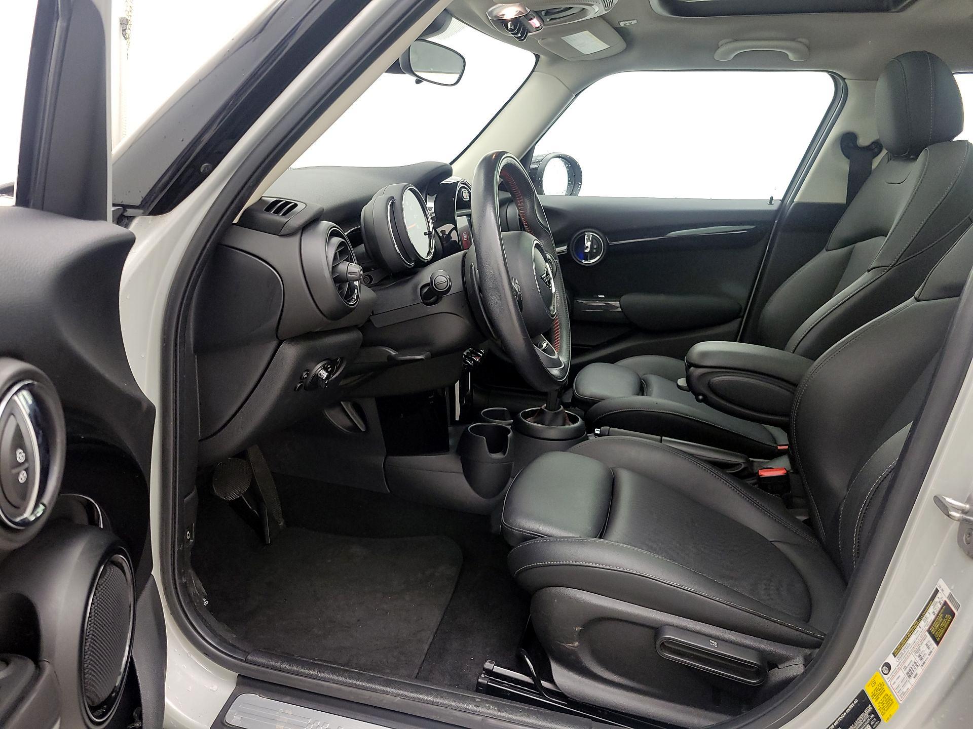 Thumbnail: 2021 MINI Cooper Hardtop - 11