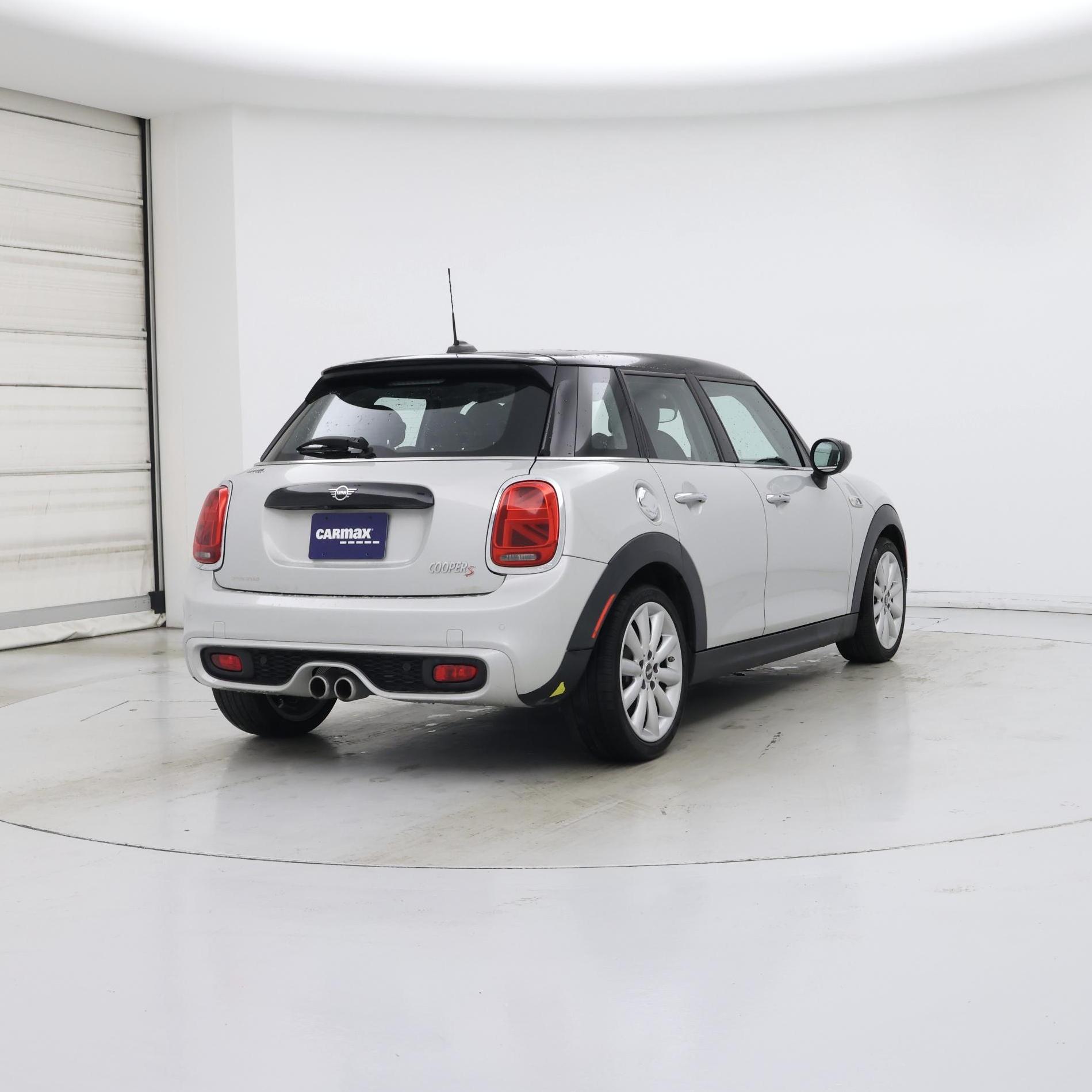 Thumbnail: 2021 MINI Cooper Hardtop - 8