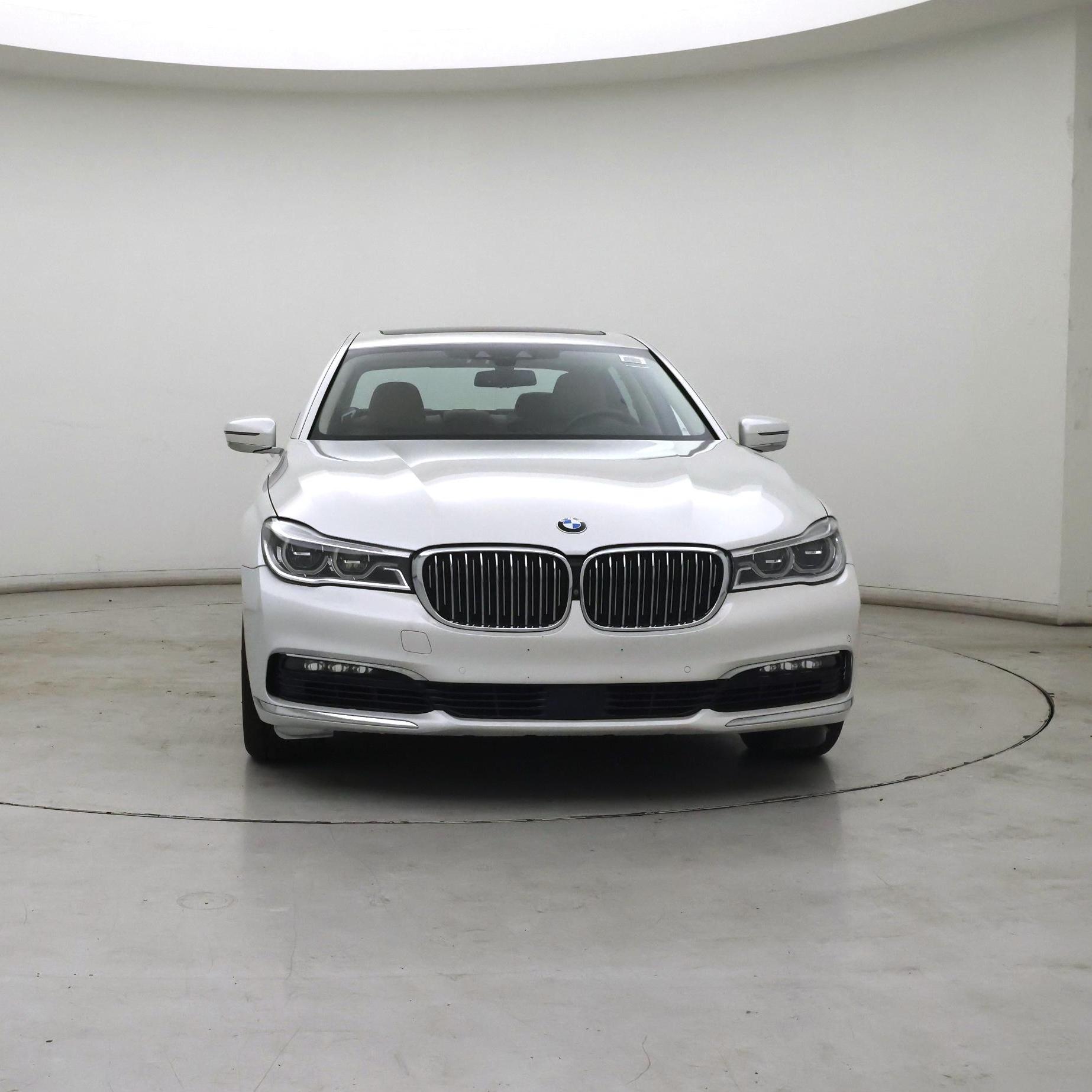Thumbnail: 2017 BMW 7 Series - 5