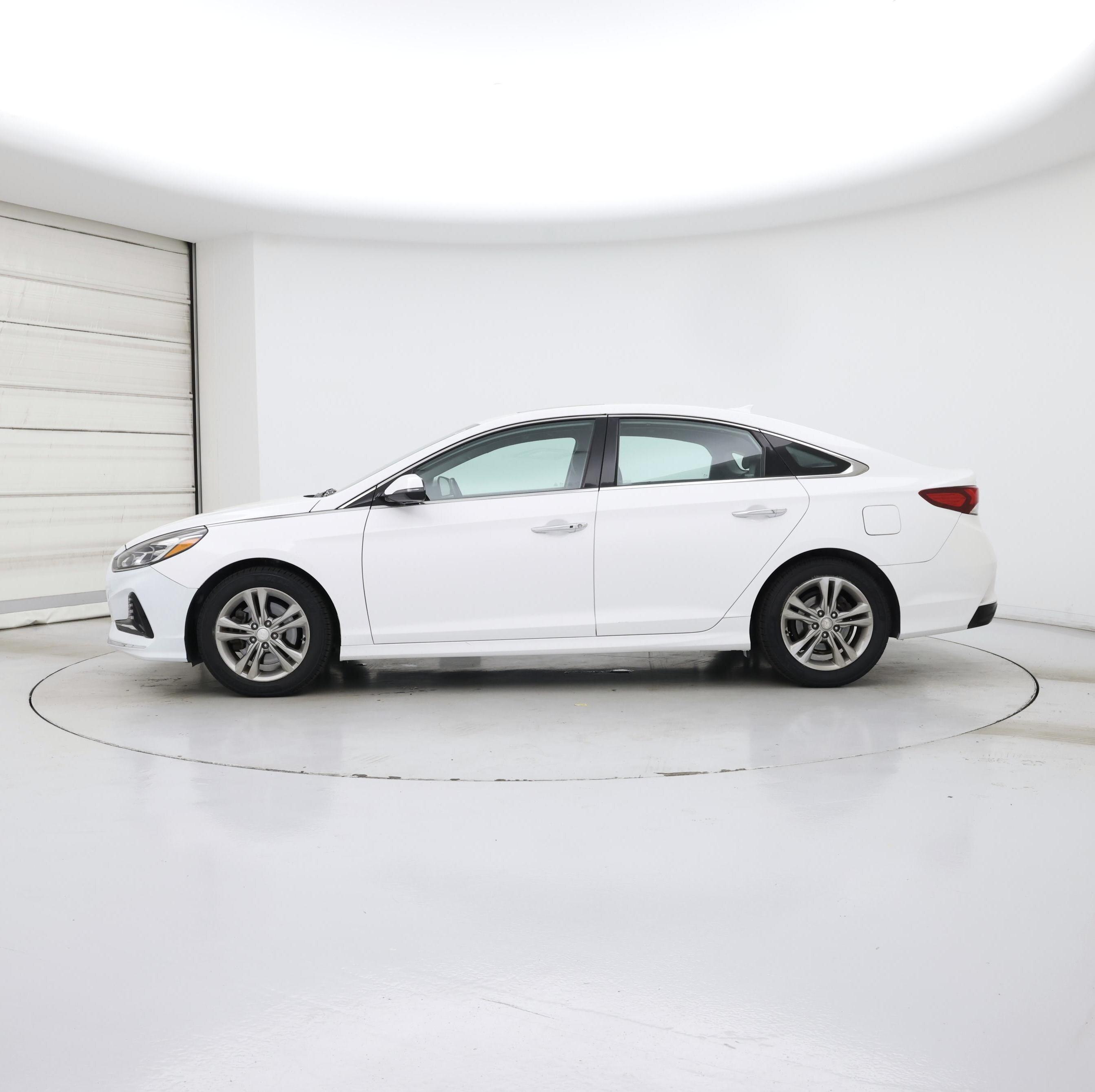 Thumbnail: 2018 Hyundai Sonata - 3