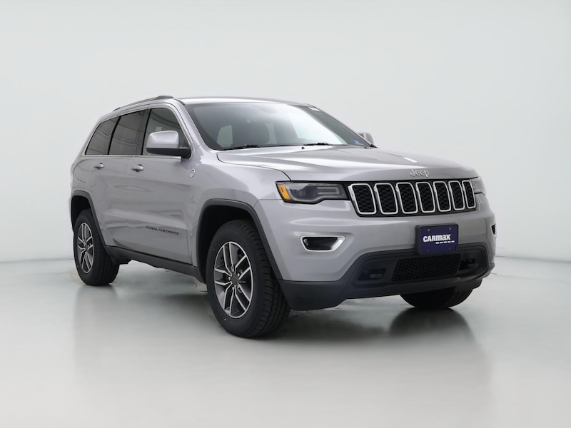 2020 Jeep Grand Cherokee Laredo