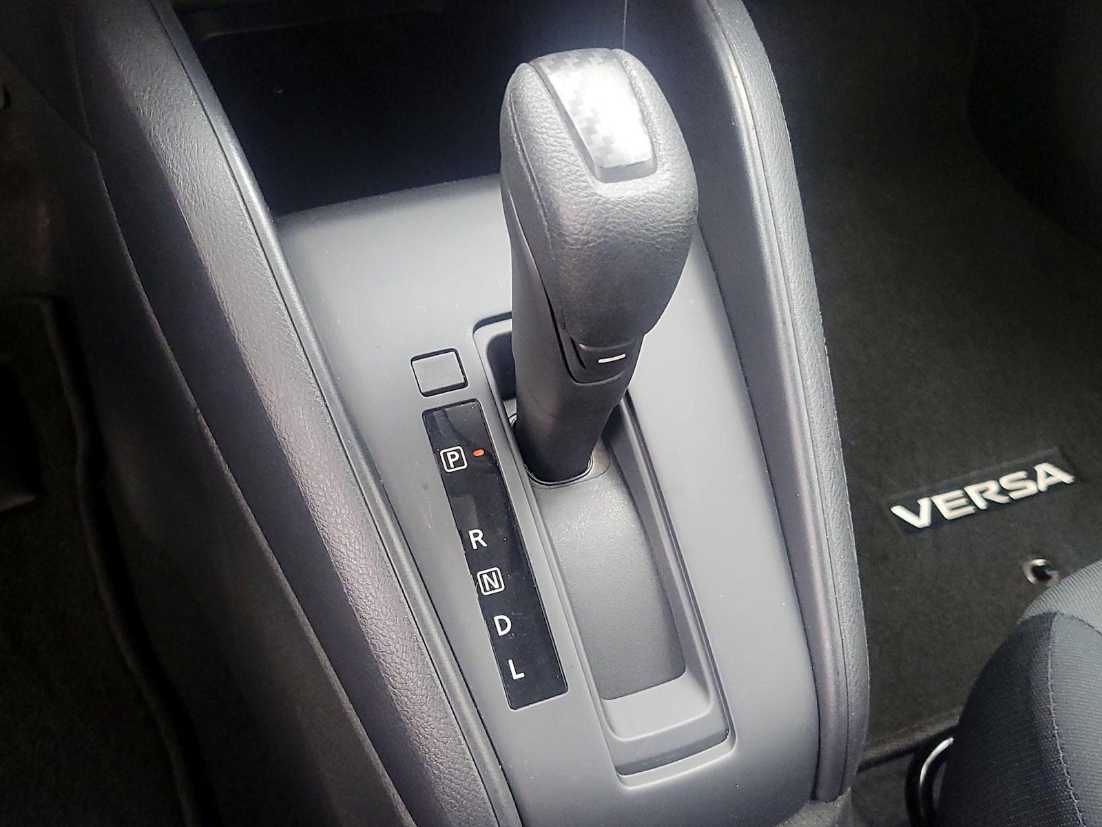 2024 Nissan Versa Sedan S - Photo 18