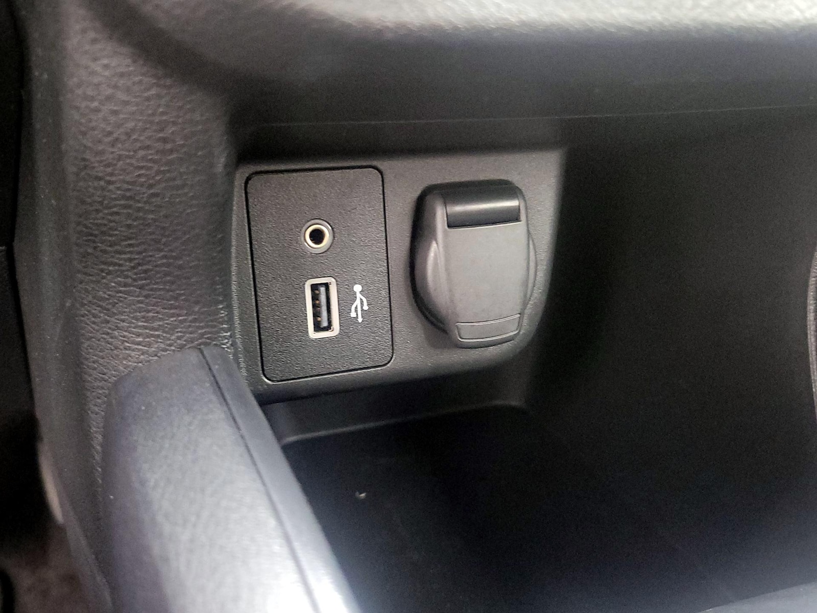 2024 Nissan Versa Sedan S - Photo 19