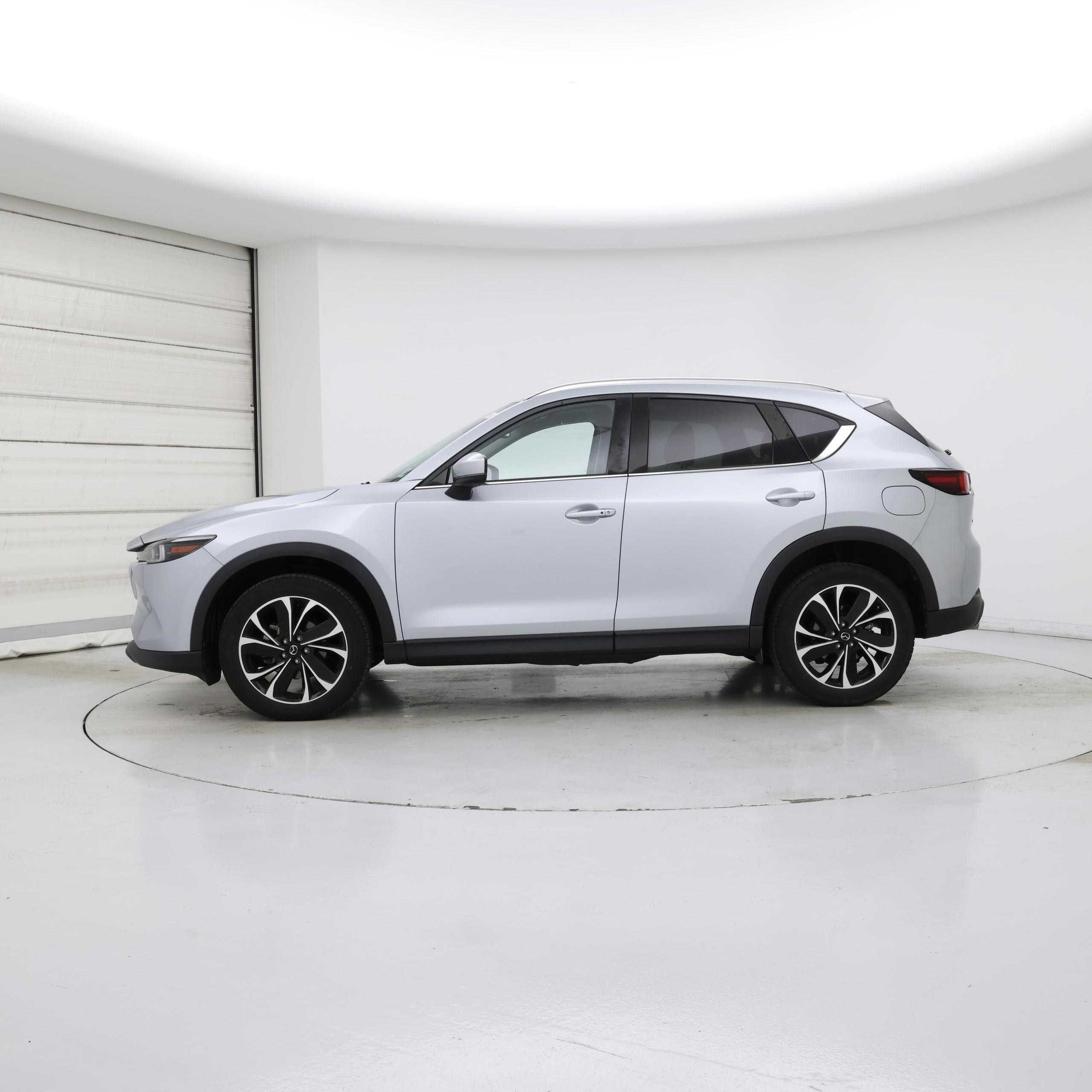 Thumbnail: 2023 Mazda CX-5 - 3