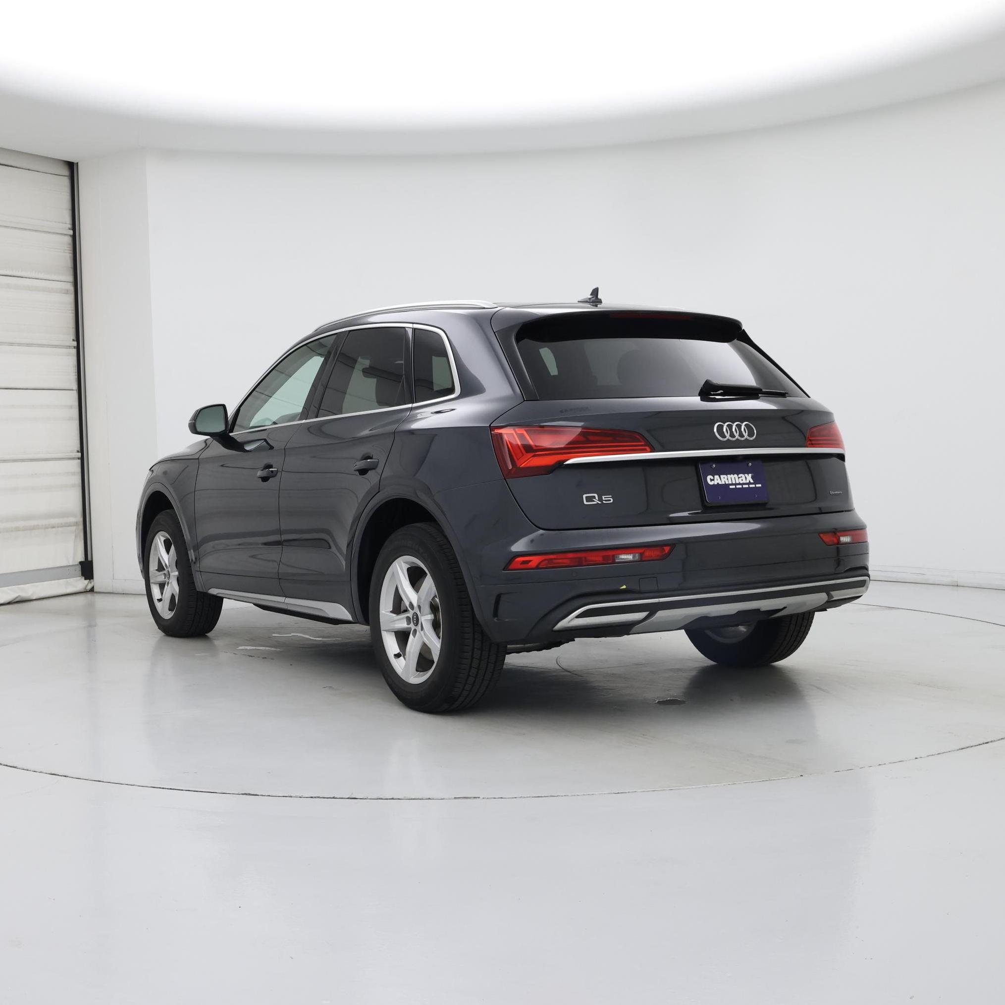 Thumbnail: 2021 Audi Q5 - 2