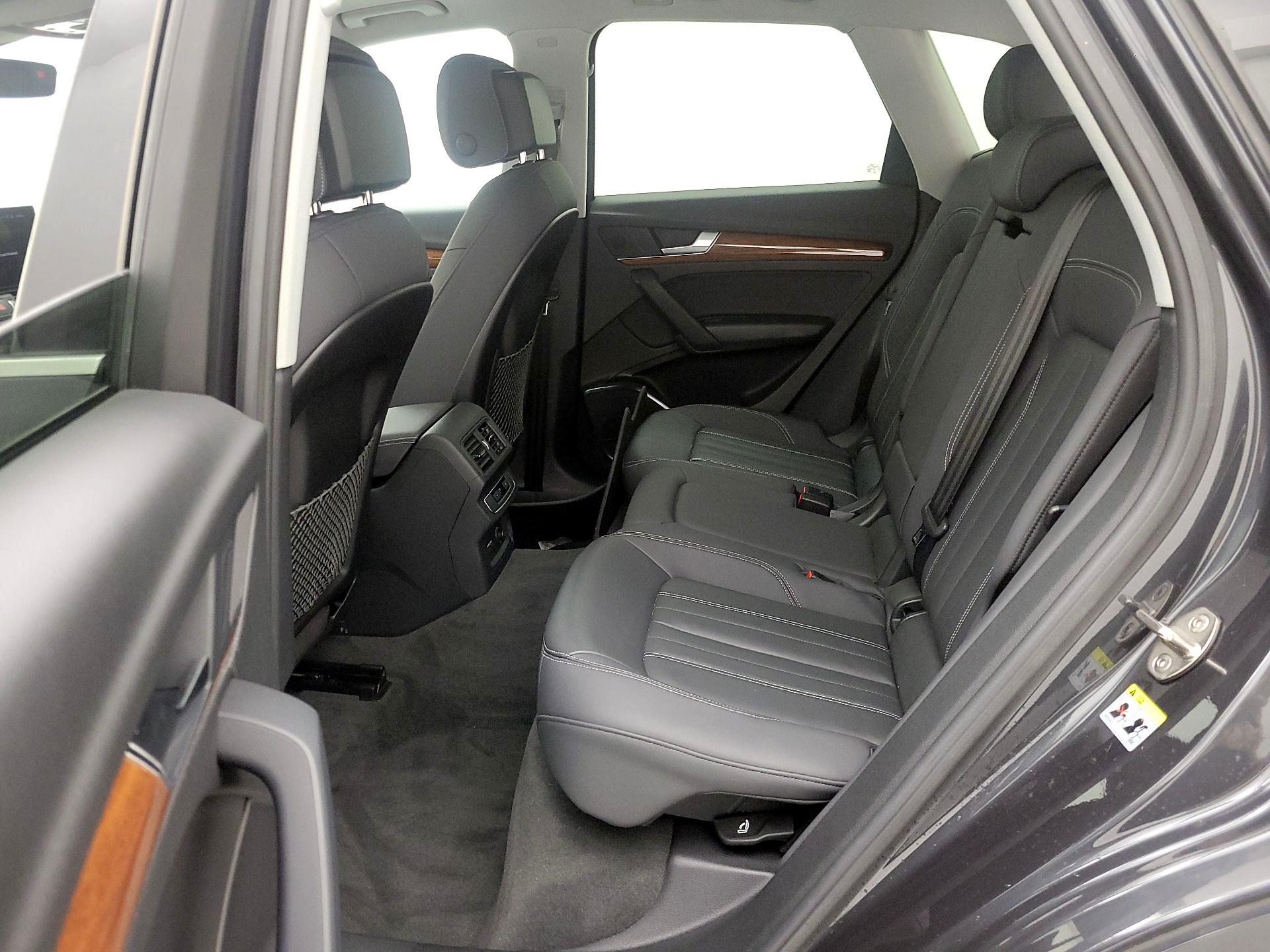 Thumbnail: 2021 Audi Q5 - 20