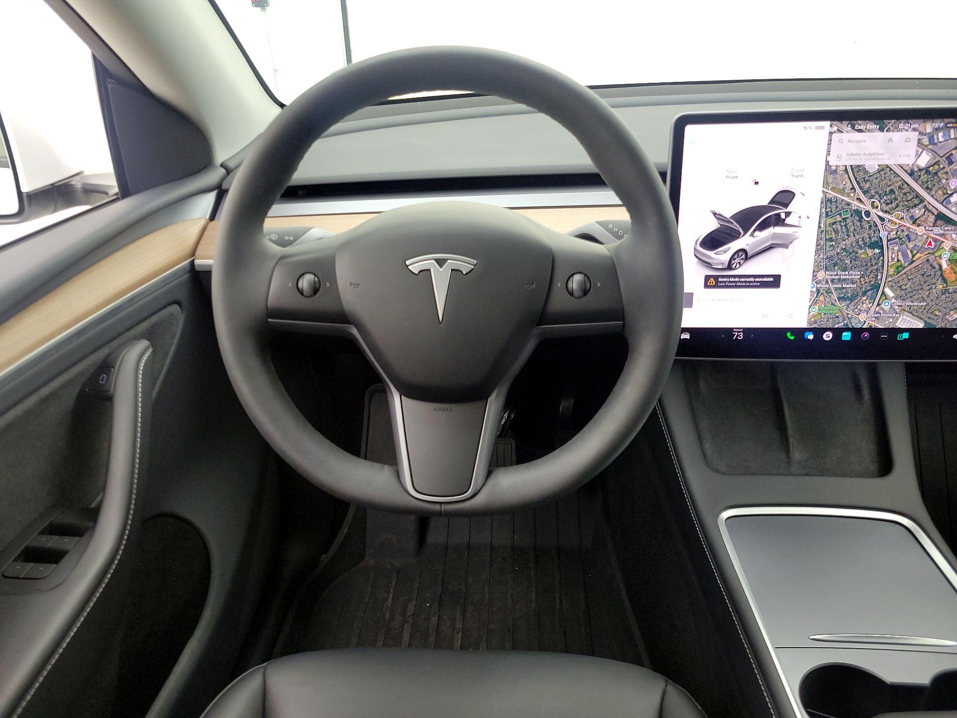 Thumbnail: 2023 Tesla Model Y - 10