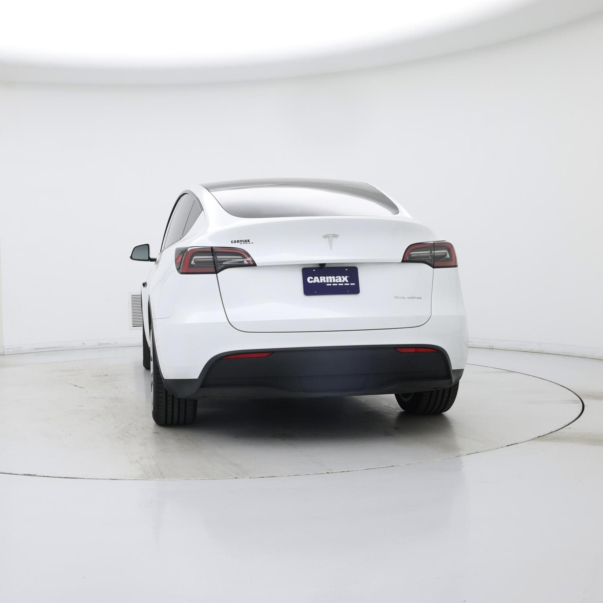 Thumbnail: 2023 Tesla Model Y - 6