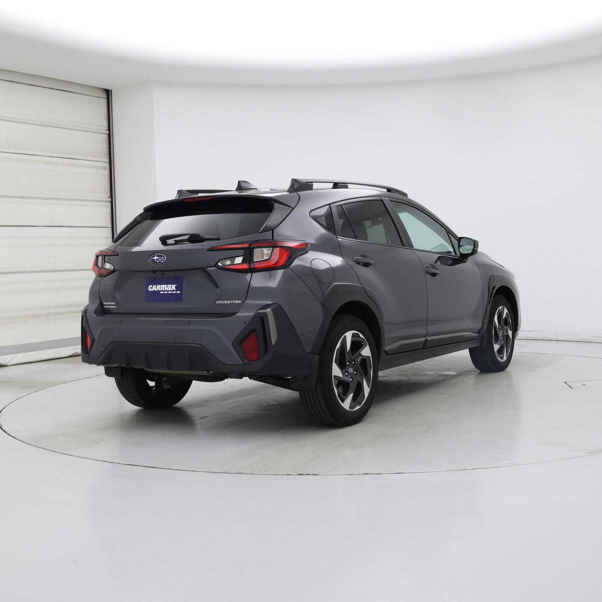 Thumbnail: 2017 Subaru Forester - 8