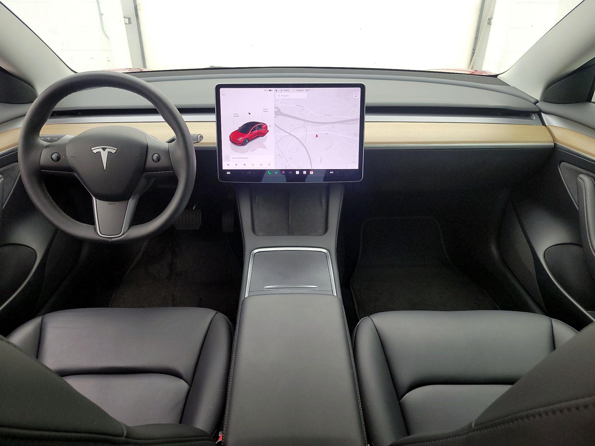 Thumbnail: 2023 Tesla Model 3 - 9
