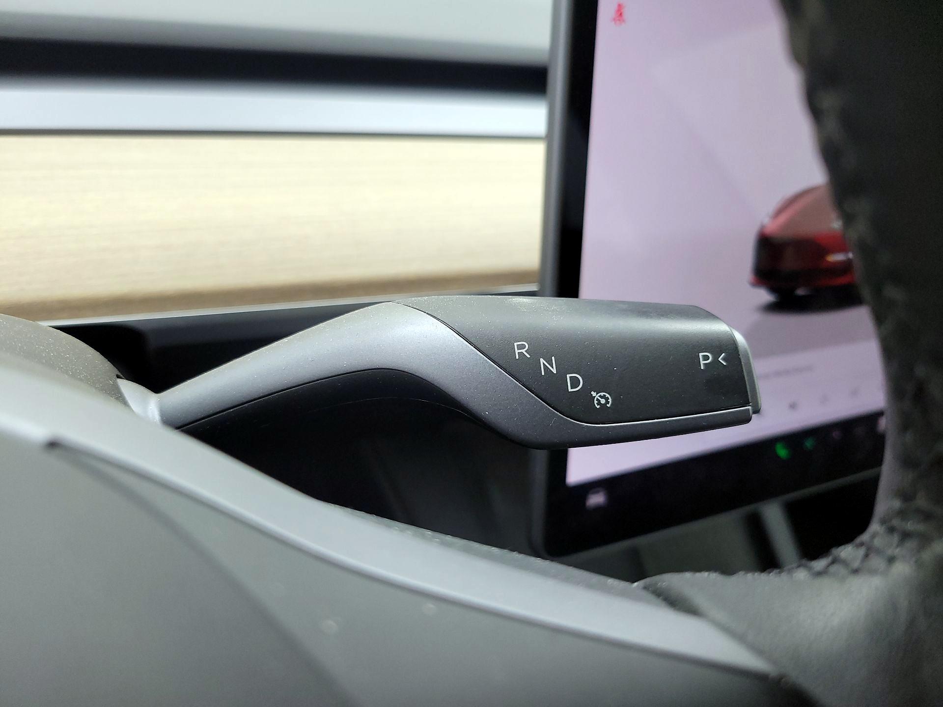 Thumbnail: 2023 Tesla Model 3 - 17