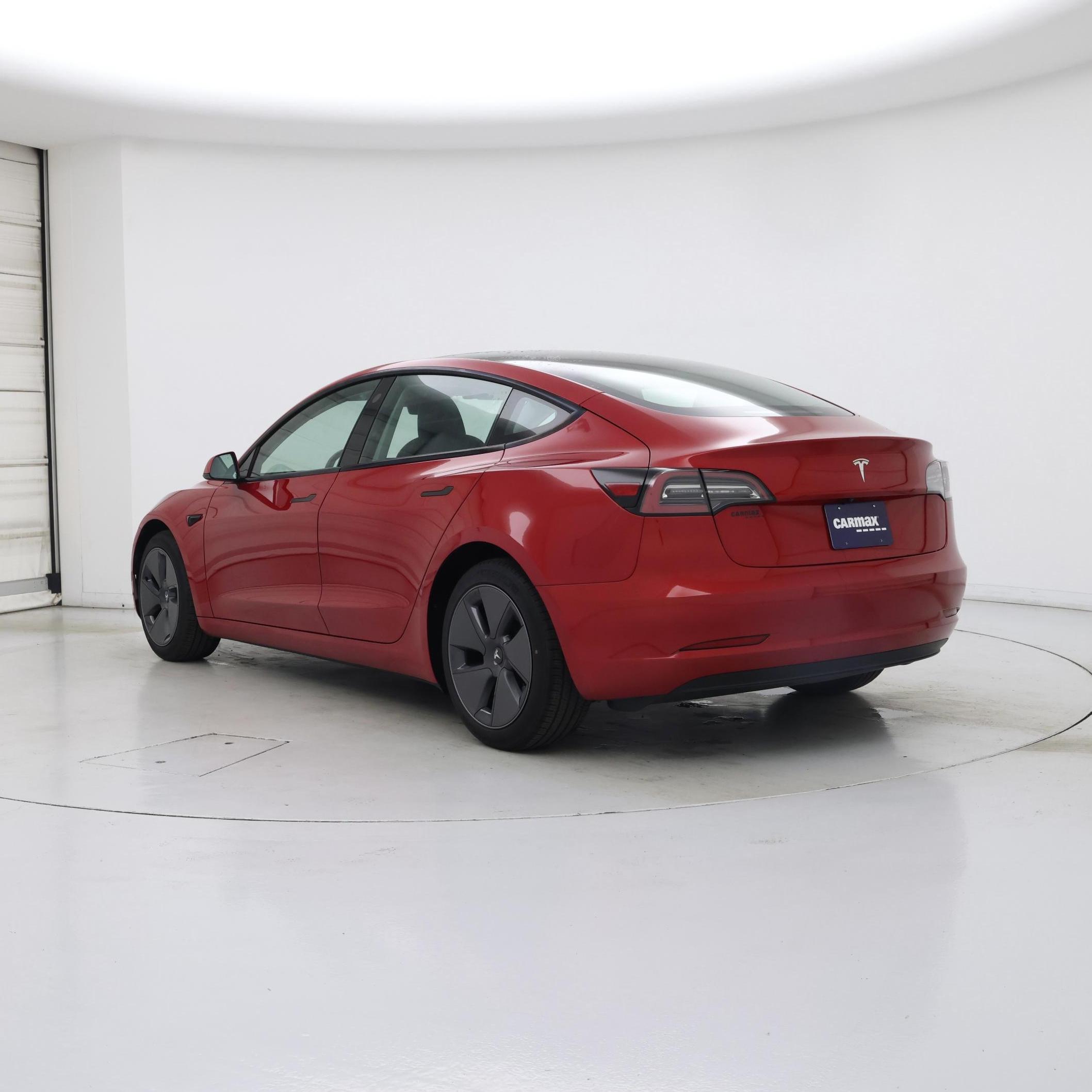 Thumbnail: 2023 Tesla Model 3 - 2