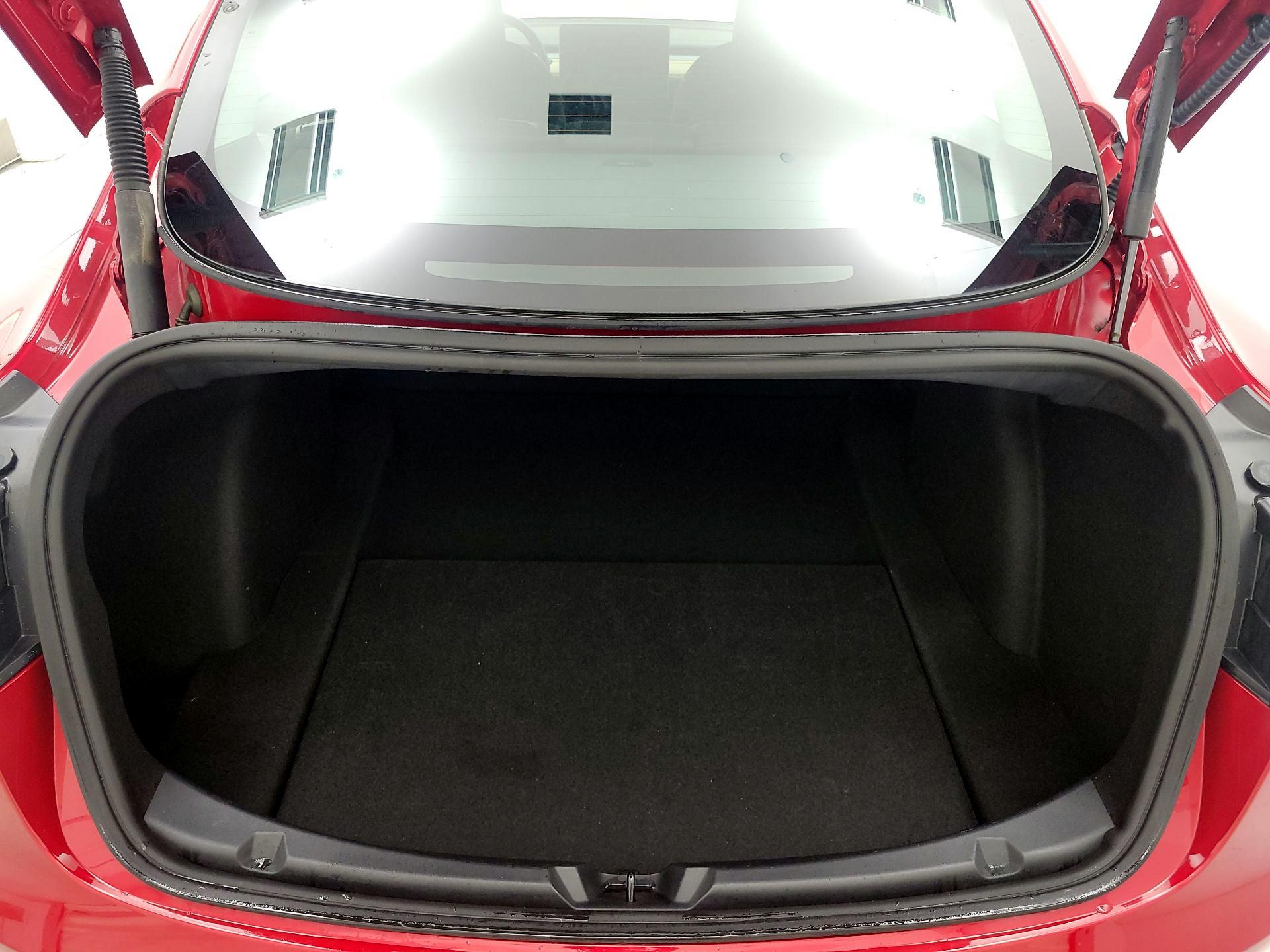 Thumbnail: 2023 Tesla Model 3 - 19