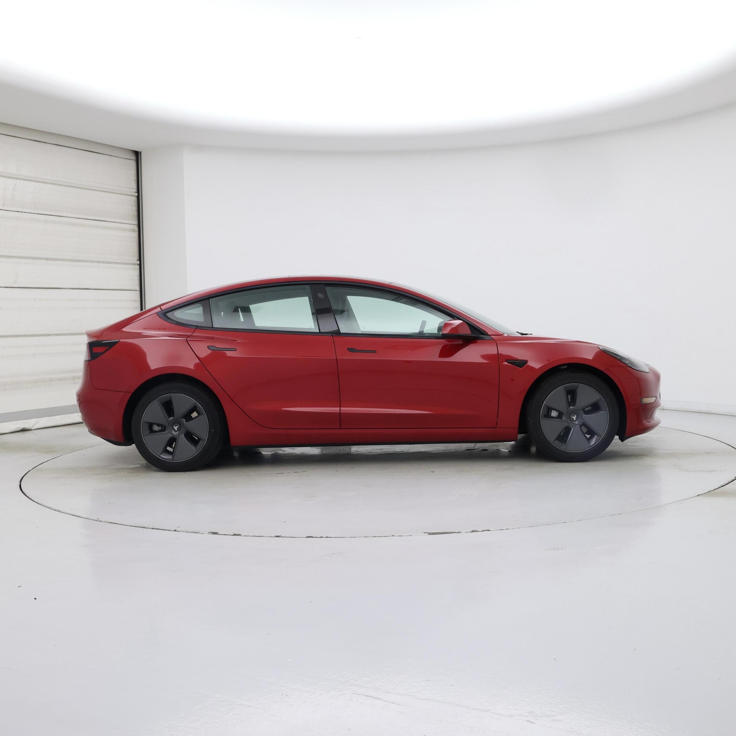 Thumbnail: 2023 Tesla Model 3 - 7