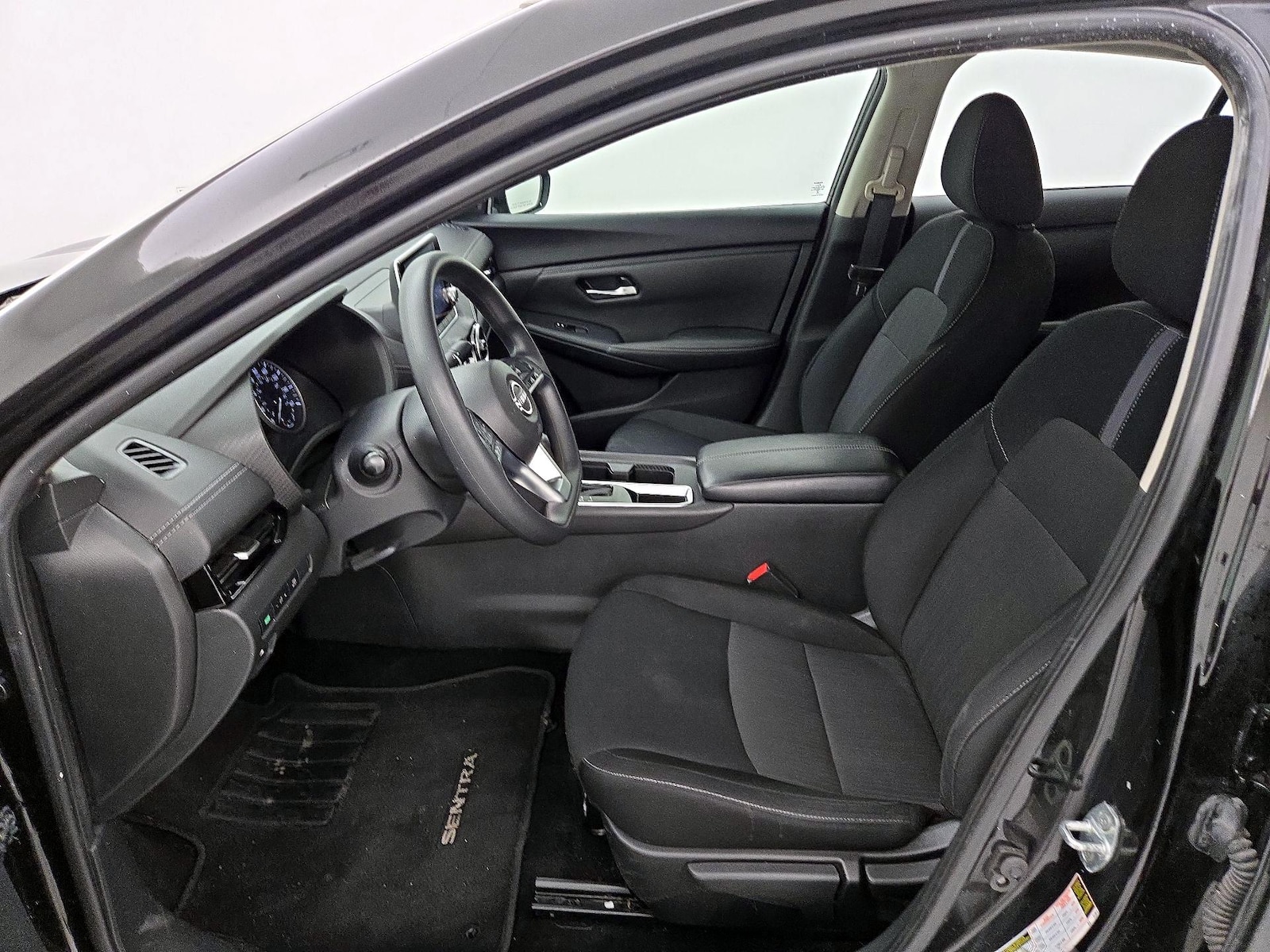 2024 Nissan Sentra SV - Photo 12