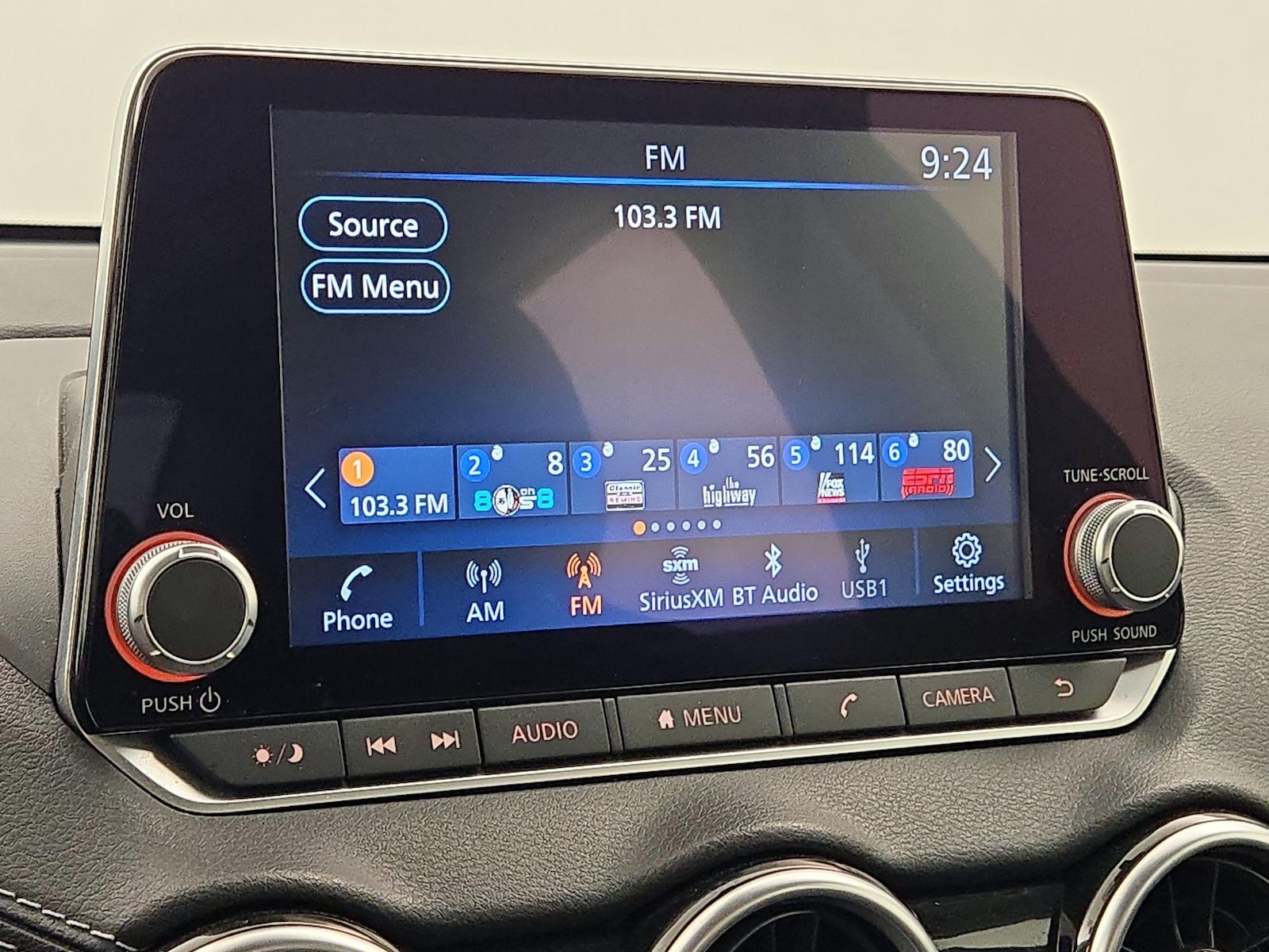 2024 Nissan Sentra SV - Photo 16
