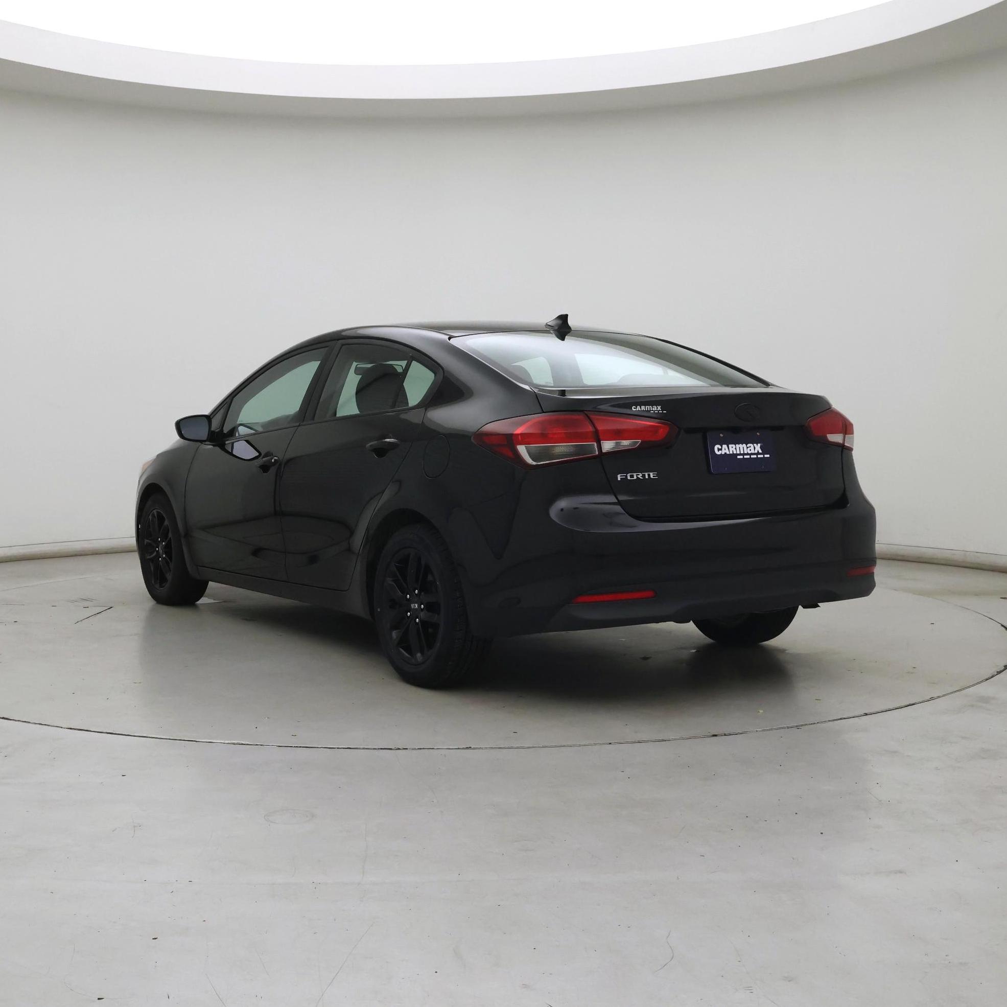 Thumbnail: 2018 Kia Forte - 2