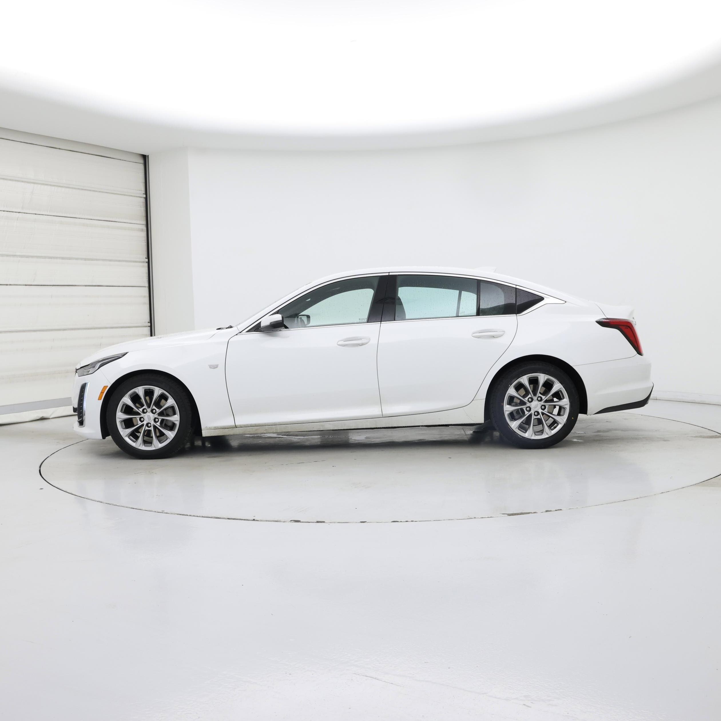Thumbnail: 2023 Cadillac CT5 - 3