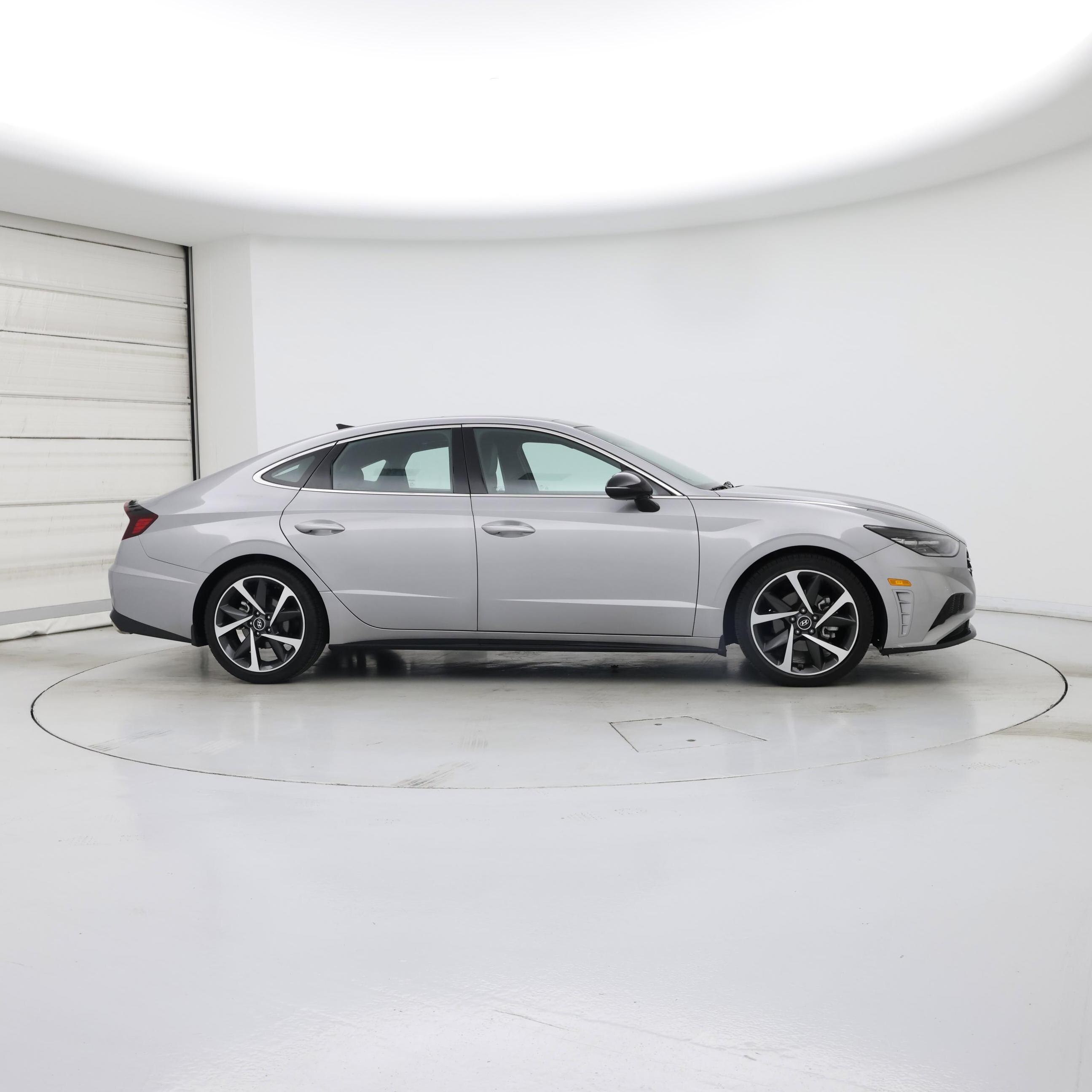 Thumbnail: 2023 Hyundai Sonata - 7