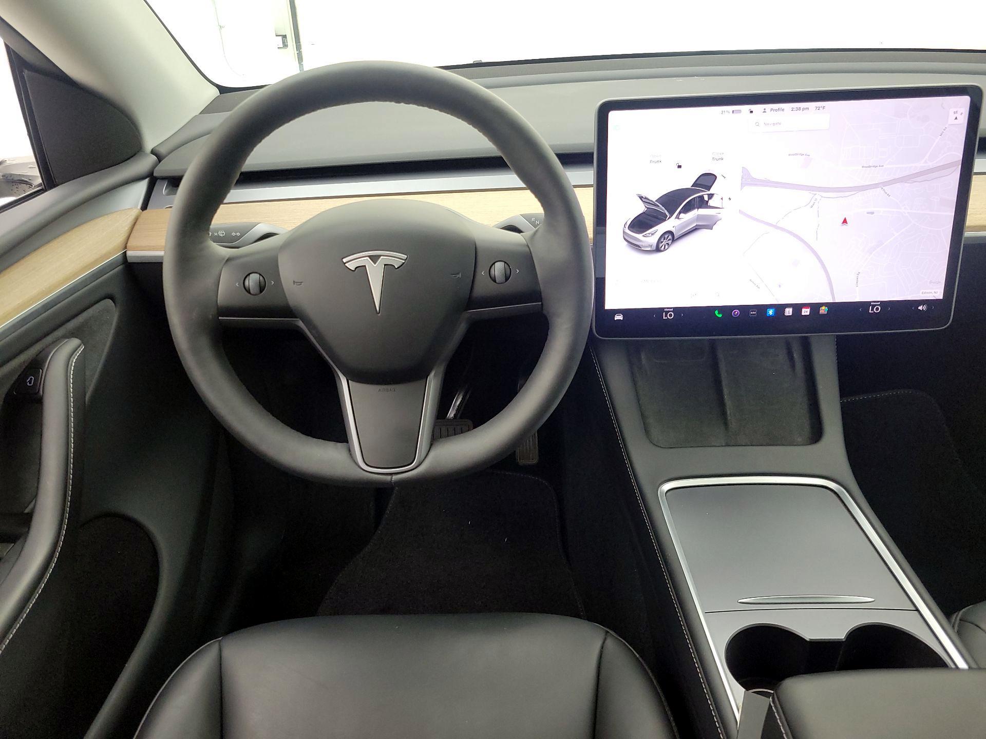 Thumbnail: 2024 Tesla Model Y - 10