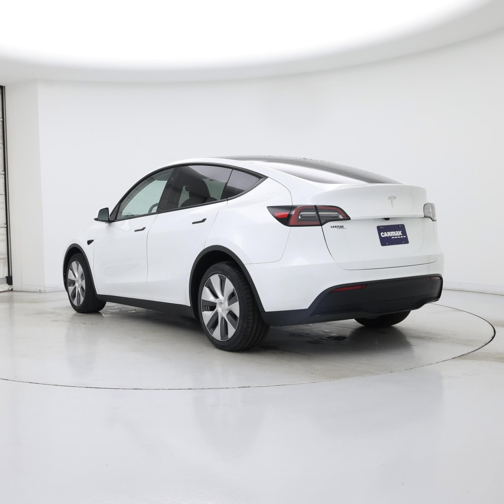 Thumbnail: 2024 Tesla Model Y - 2