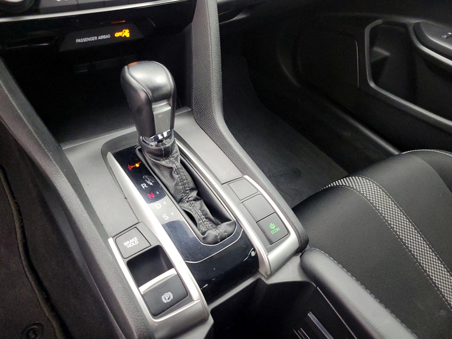 Thumbnail: 2019 Honda Civic - 17