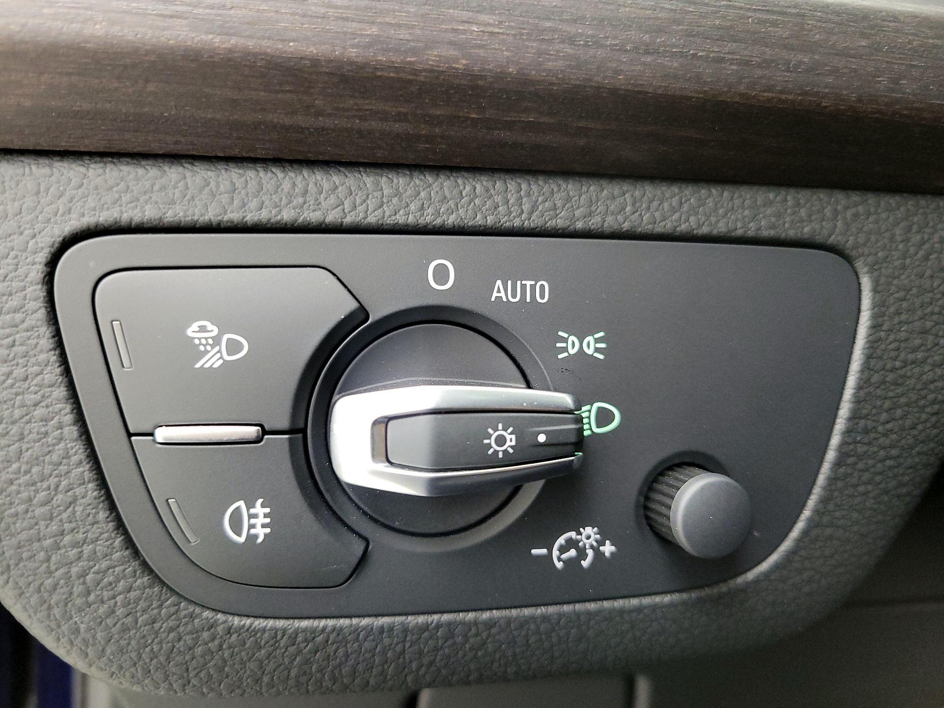 Thumbnail: 2021 Audi Q5 - 13