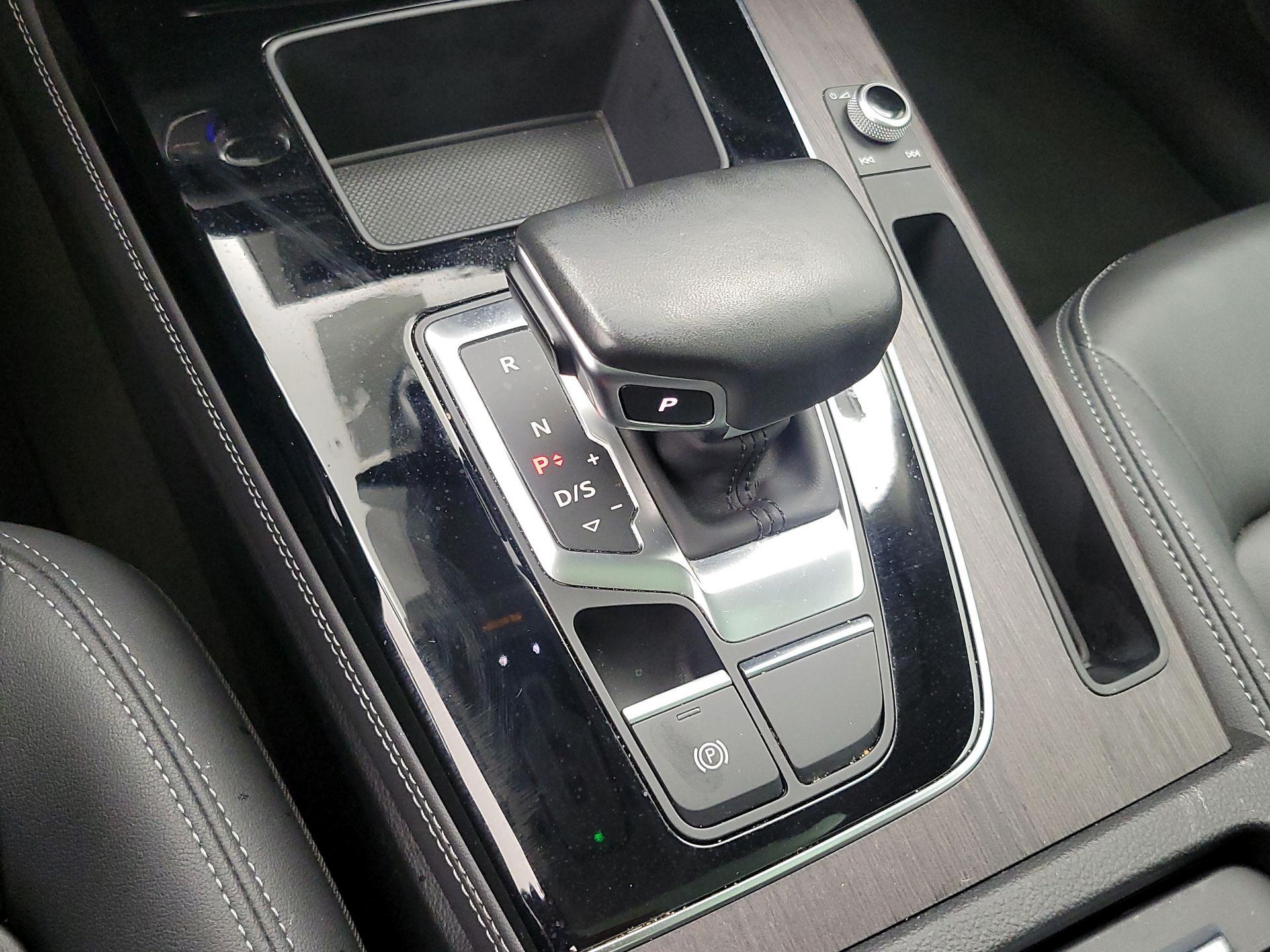 Thumbnail: 2021 Audi Q5 - 18