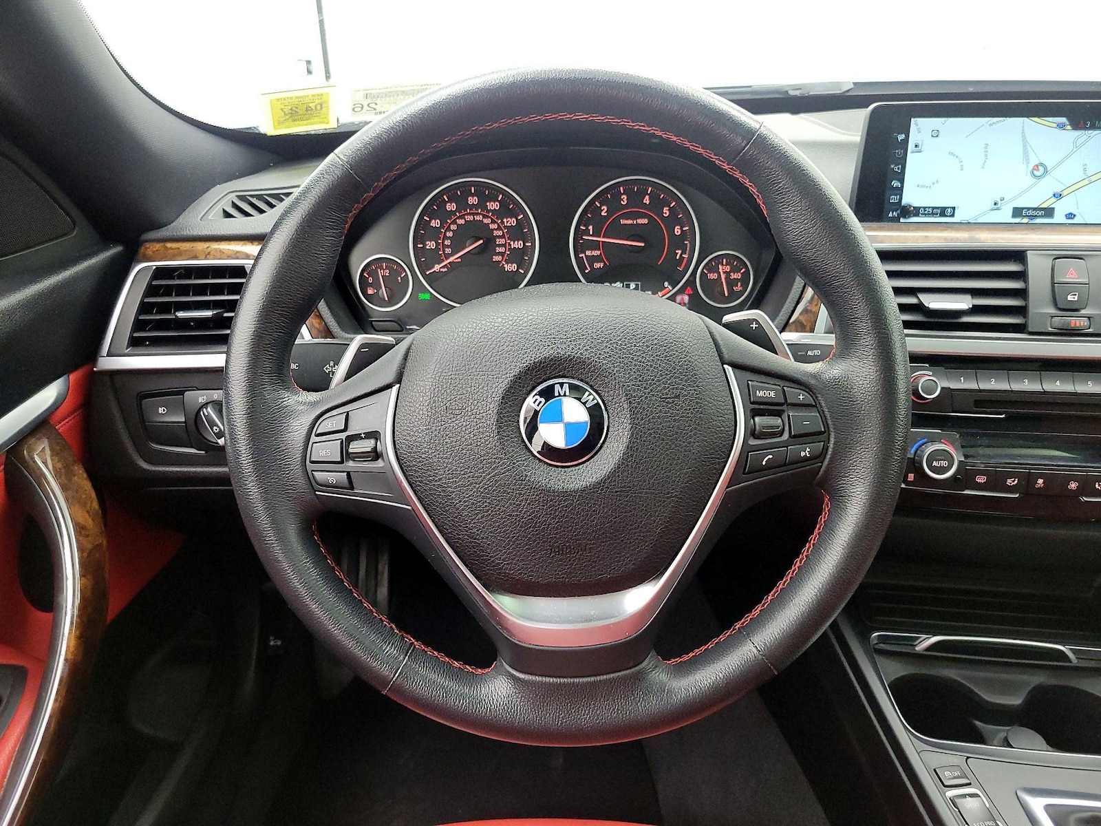 2017 BMW 3 Series 330i - Photo 11