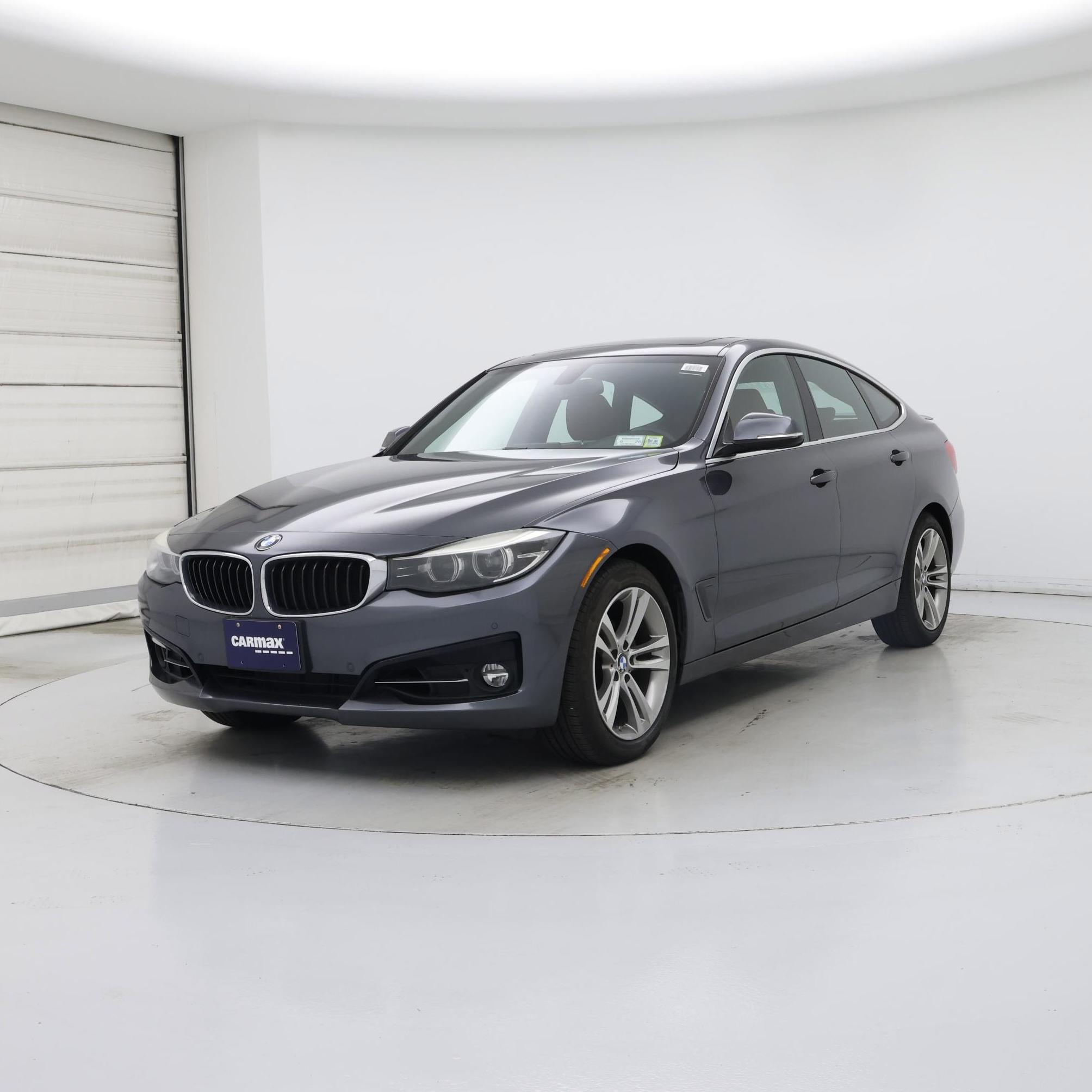 Thumbnail: 2017 BMW 3 Series - 4