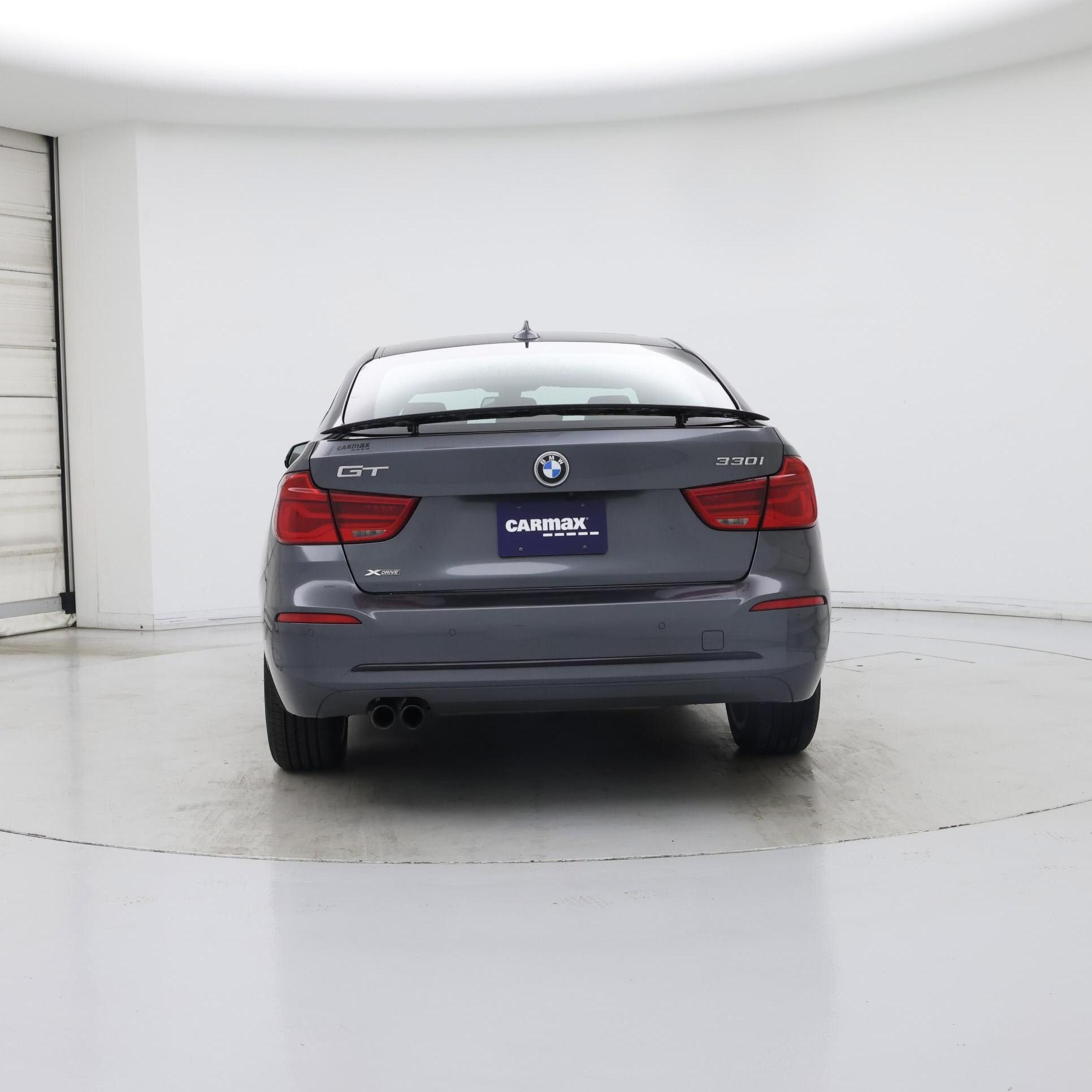 Thumbnail: 2017 BMW 3 Series - 6