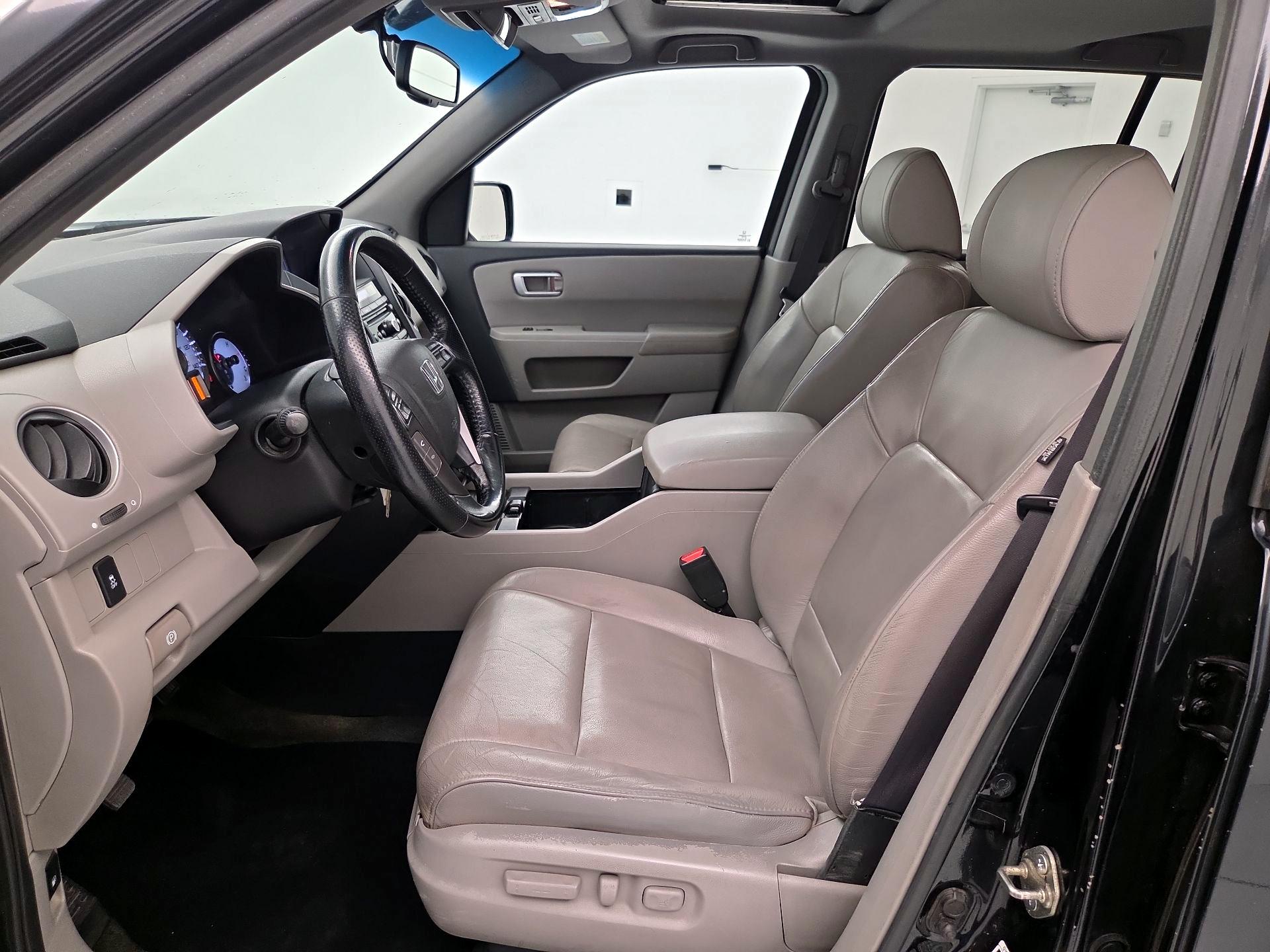 Thumbnail: 2014 Honda Pilot - 11