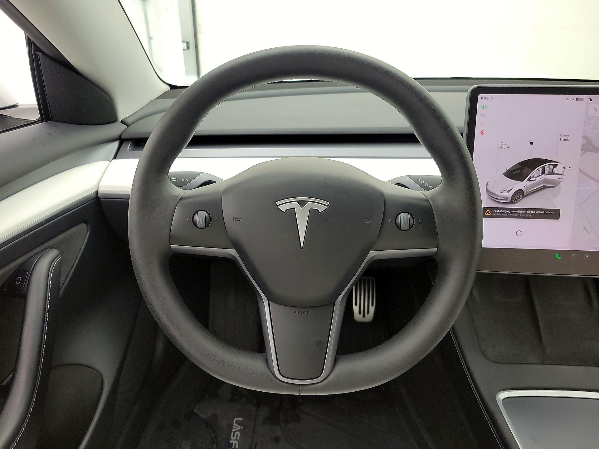 Thumbnail: 2023 Tesla Model 3 - 10