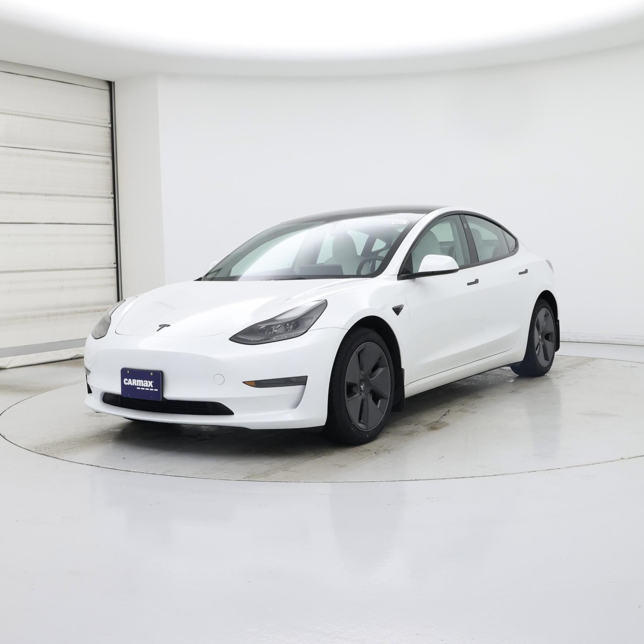 Thumbnail: 2023 Tesla Model 3 - 4