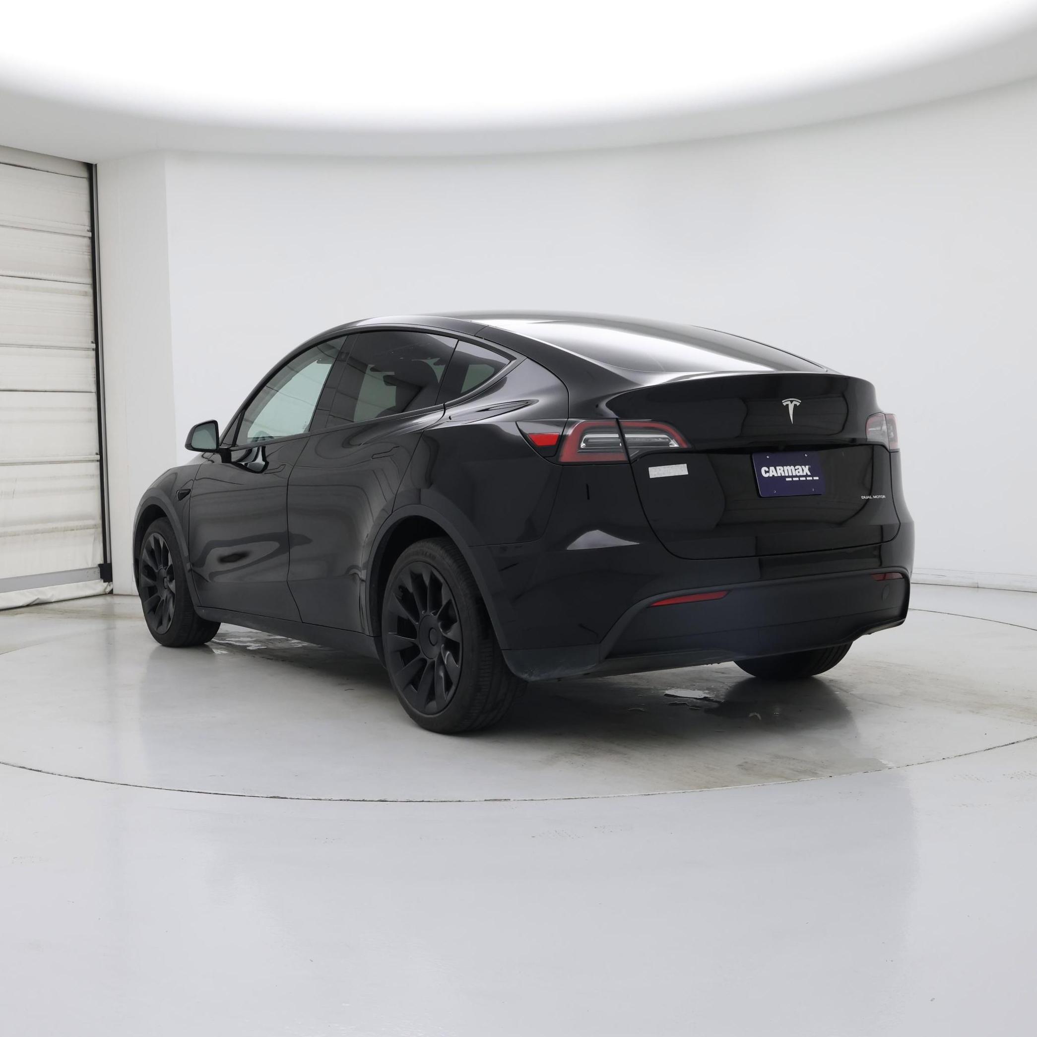 Thumbnail: 2023 Tesla Model Y - 2