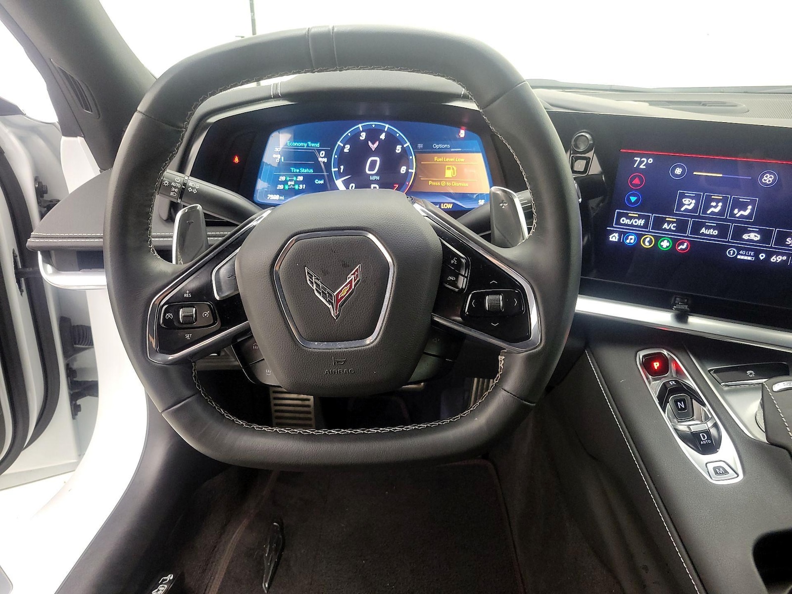 2023 Chevrolet Corvette 1LT - Photo 11