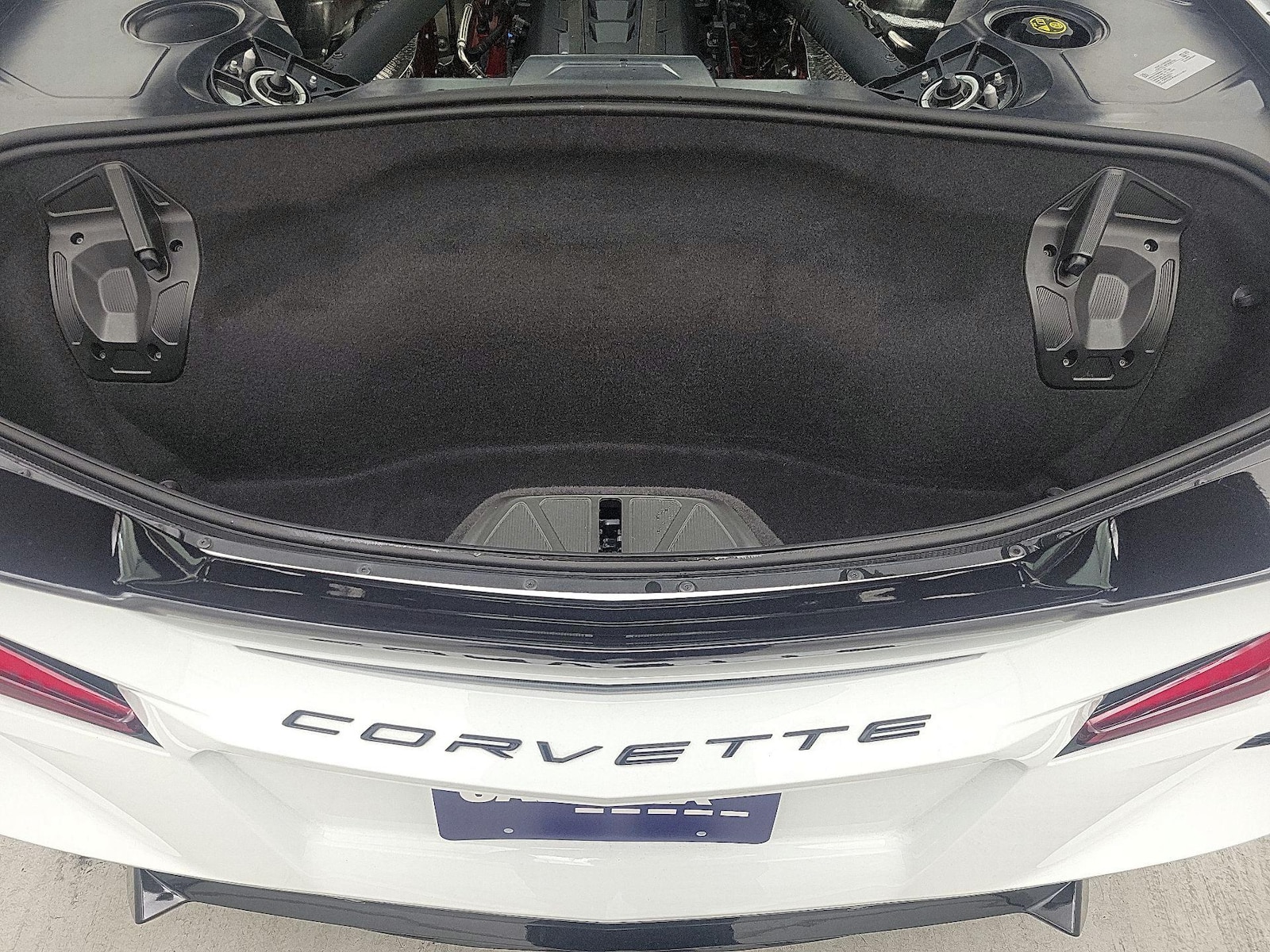 2023 Chevrolet Corvette 1LT - Photo 18