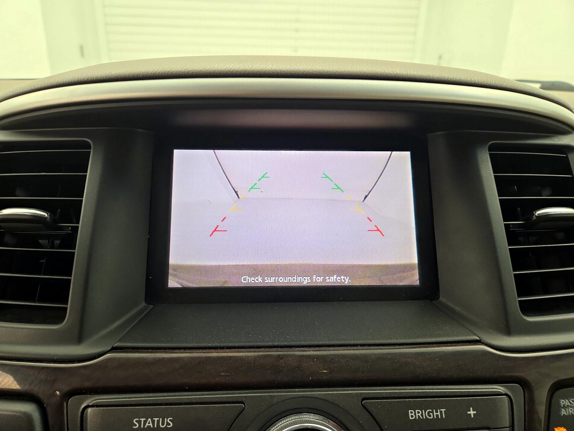 Thumbnail: 2015 Nissan Pathfinder - 14
