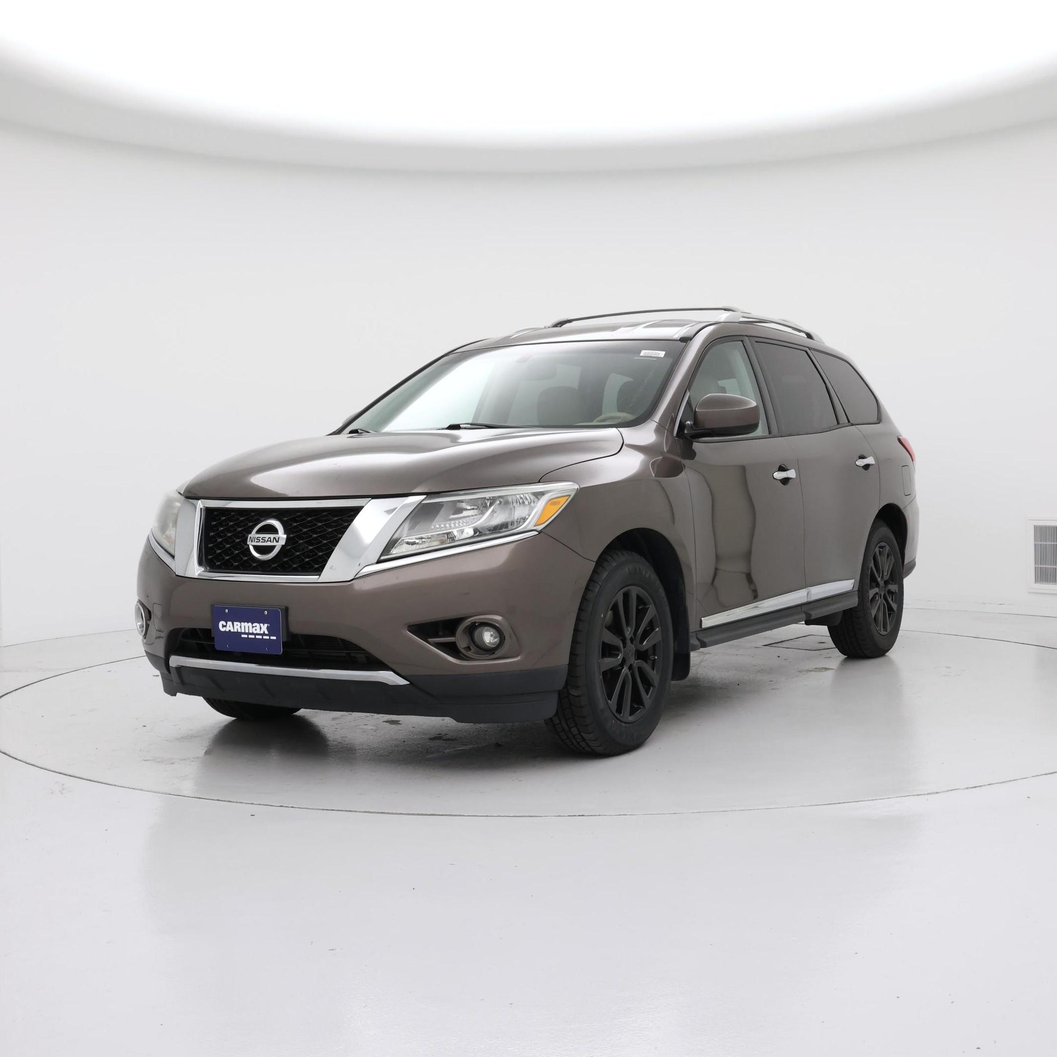 Thumbnail: 2015 Nissan Pathfinder - 4
